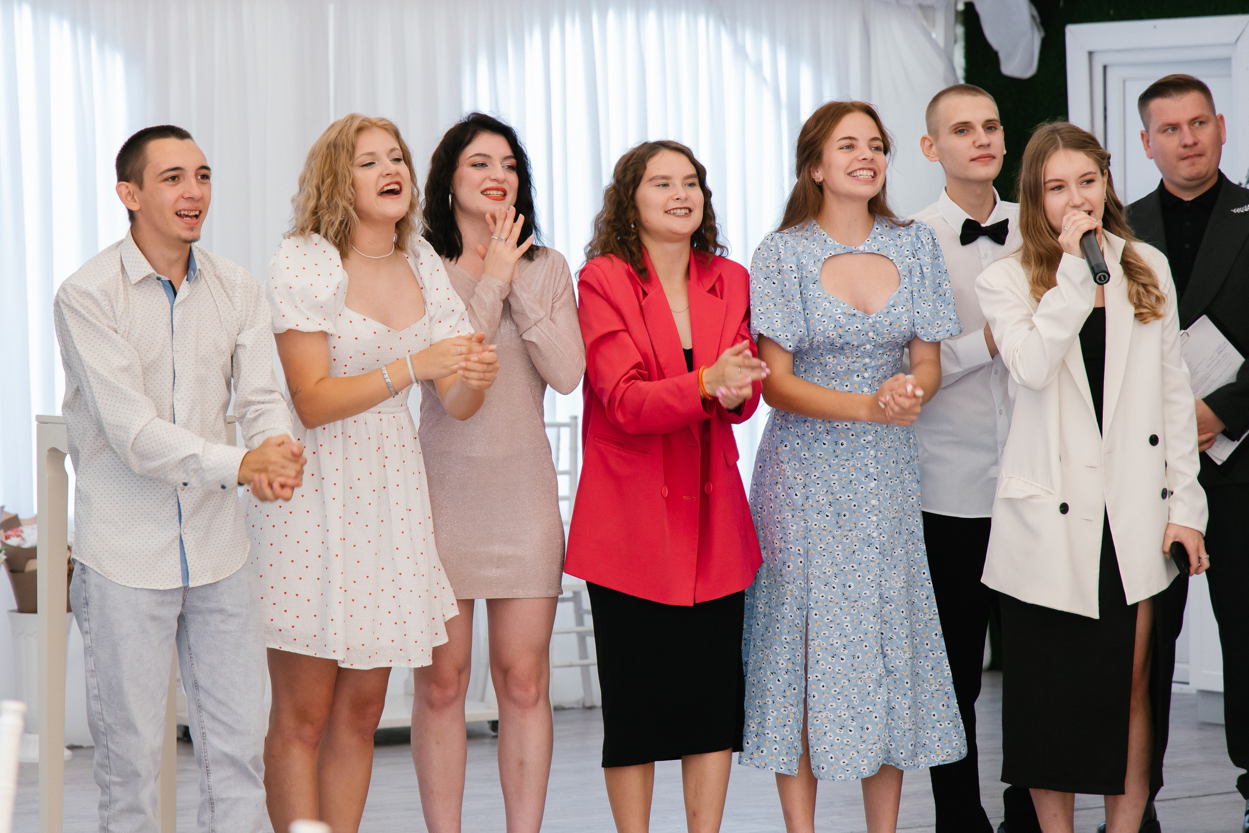 Ксения и Антон (полный день). Фотограф в Барнауле Юлия Садвокасова