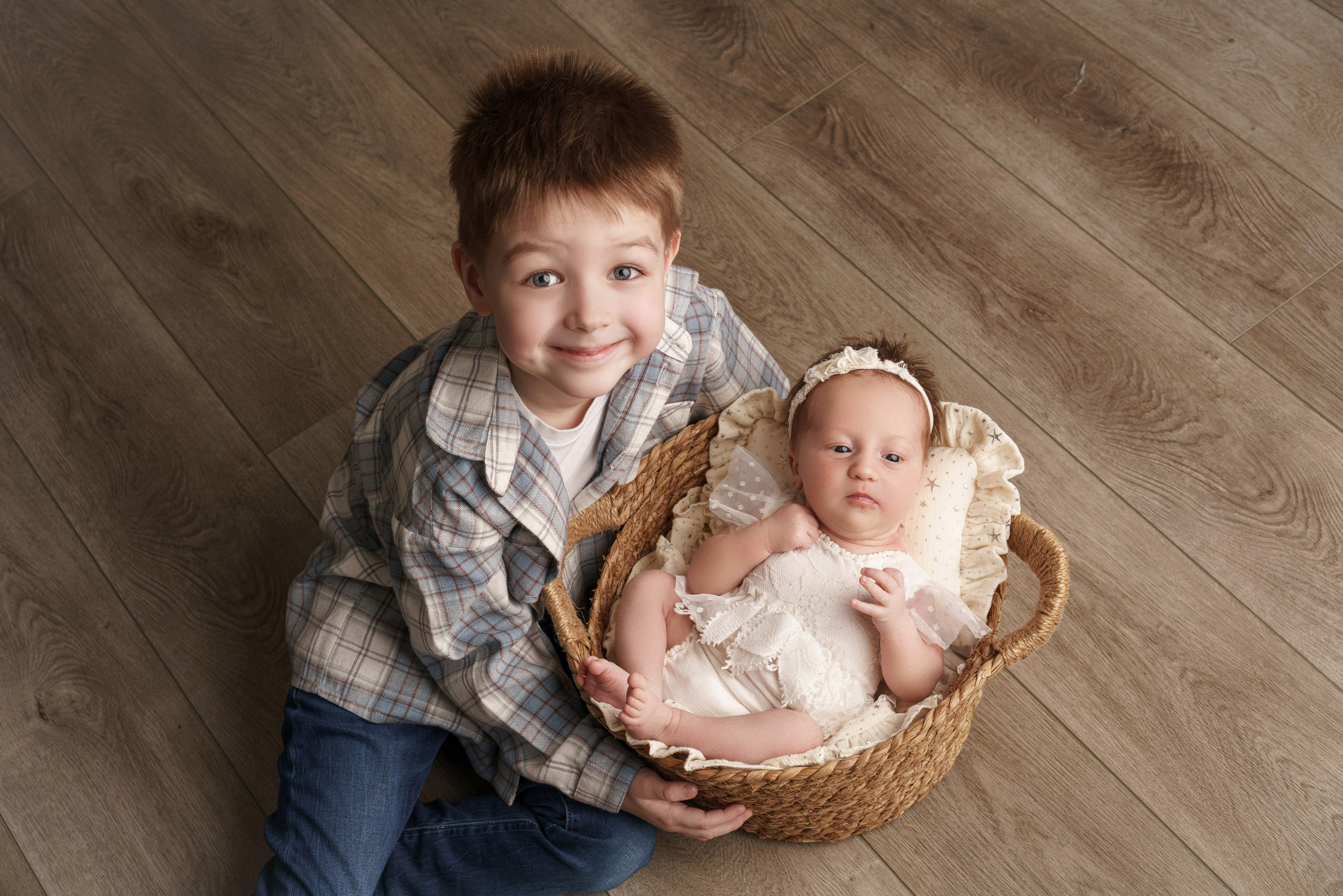 Семейные фотосессии с новорожденными | Трогательные кадры малышей и их близких в Москве и МО. Фотосессия новорожденных в Москве и Московской области | Профессиональный фотограф newborn — Татьяна Иванова