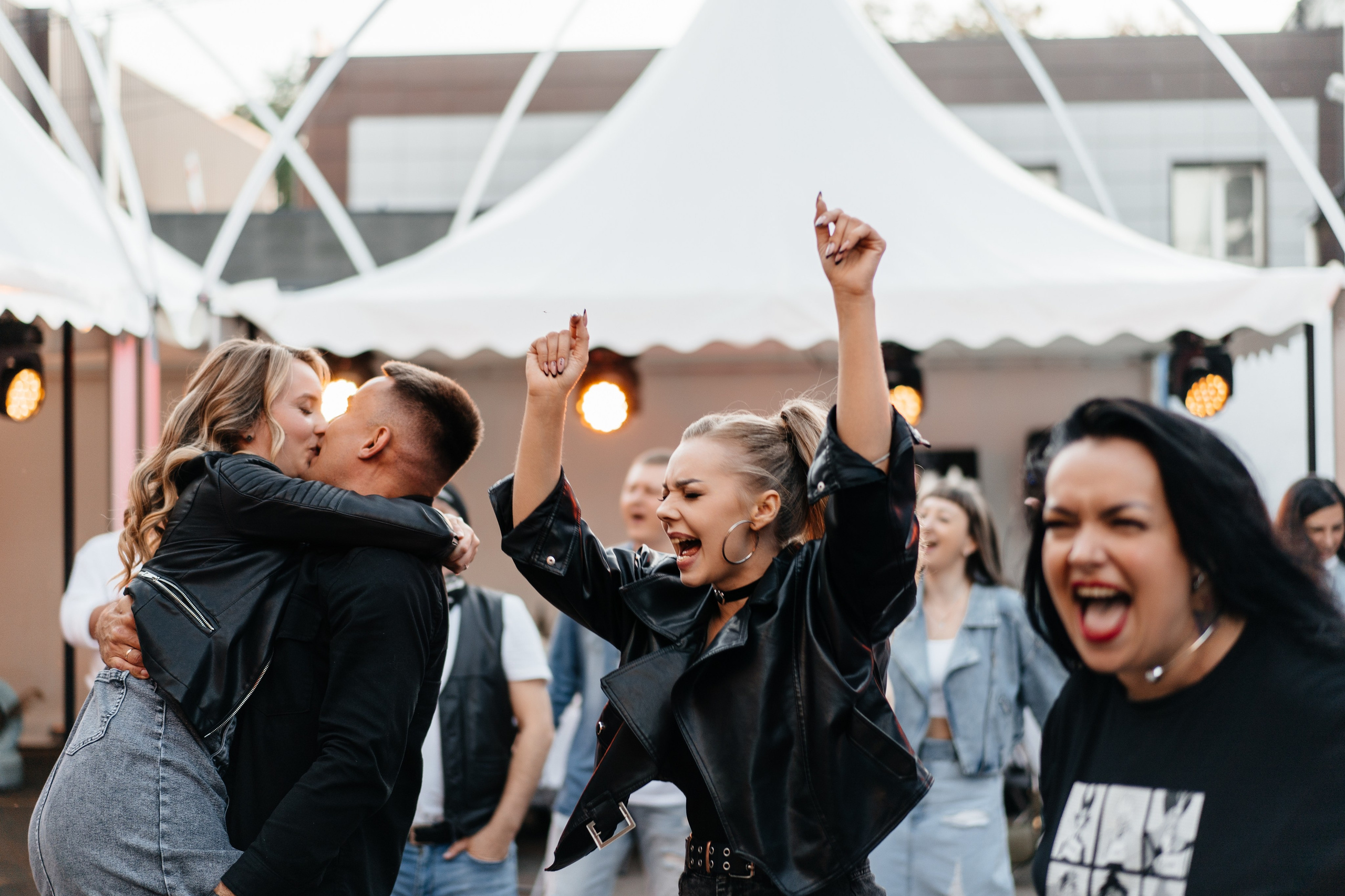 Анна & Евгений «Четыре Свадьбы» Пятница. Свадебный фотограф Барнаул Алексей Павлов
