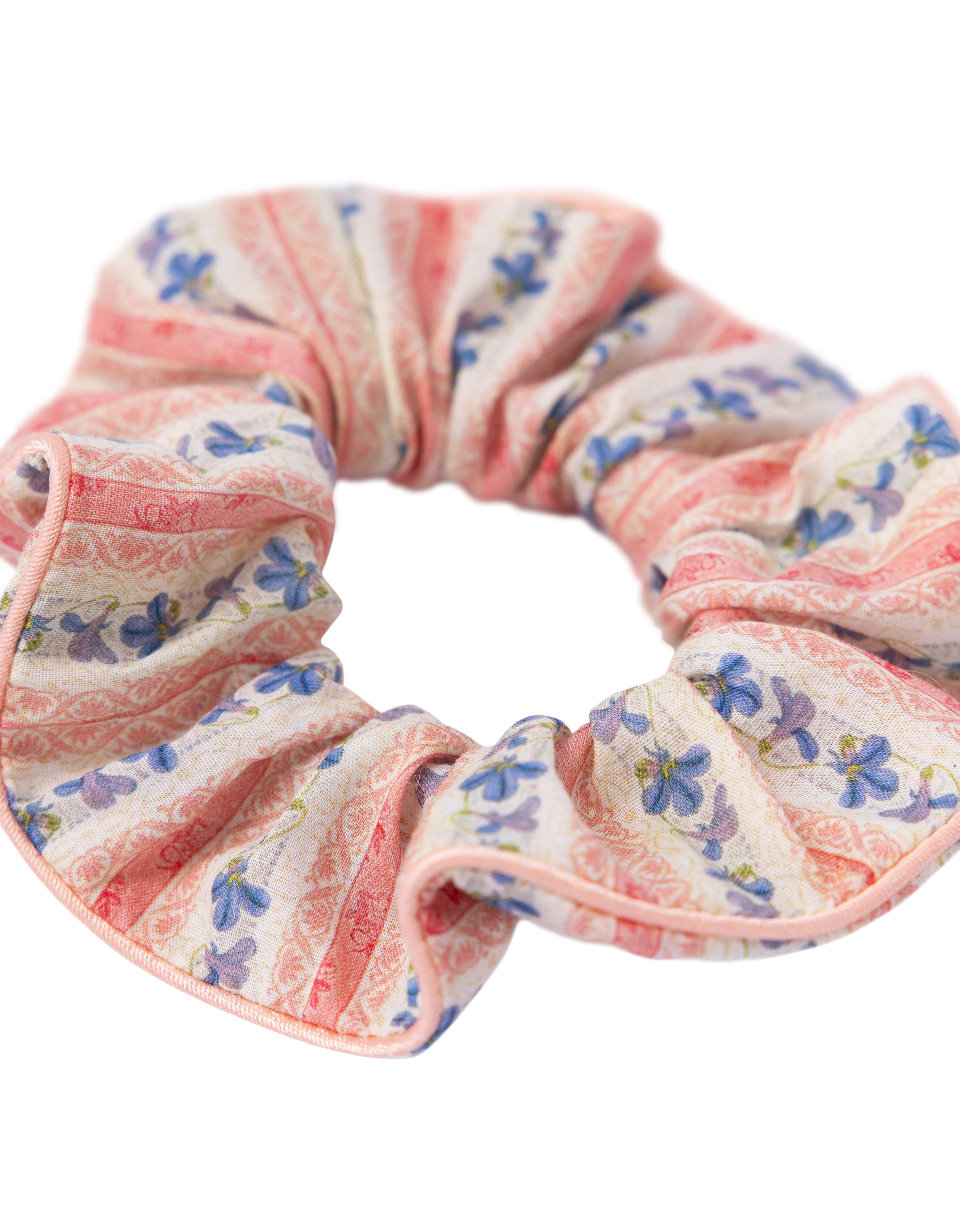 KOSA DO POYASA. Photographer. Producer. Retoucher