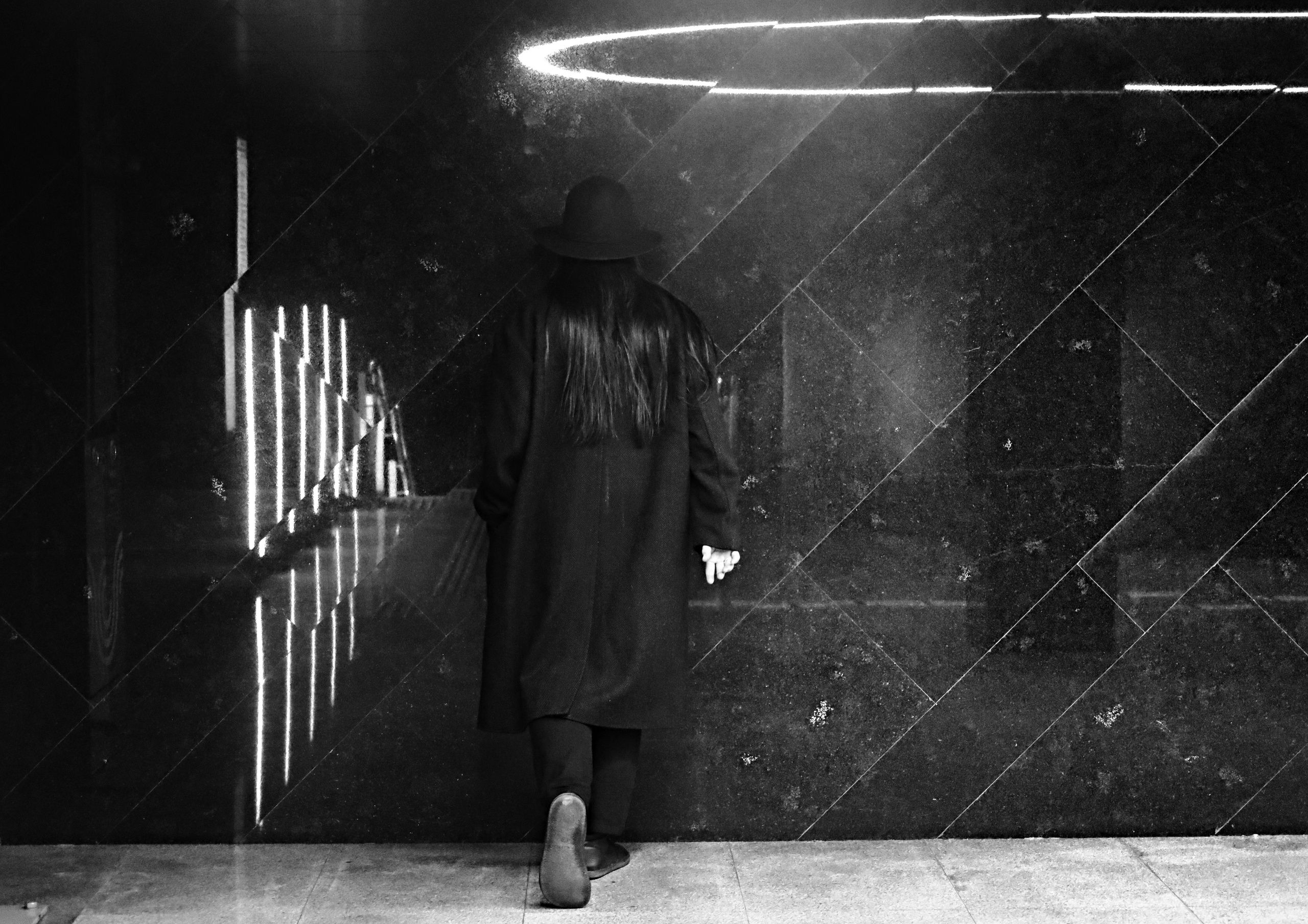 Фотосессия в метро. Kreativniefoto.ru