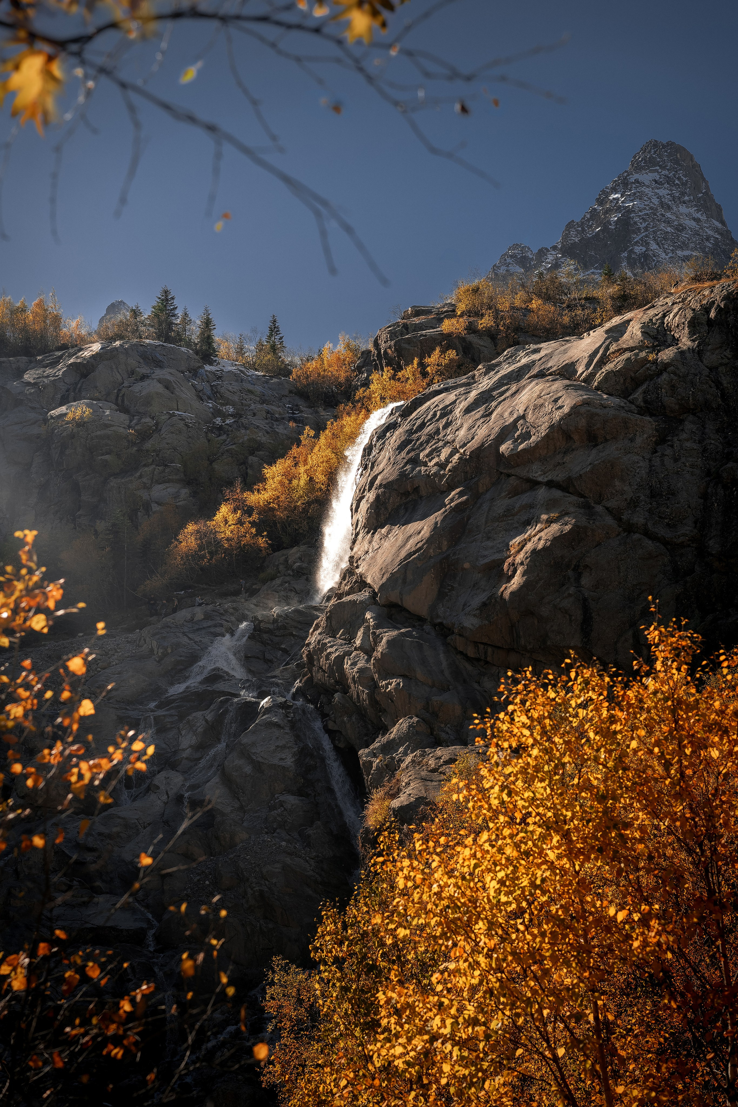 Поселок Домбай, Алибекский водопад