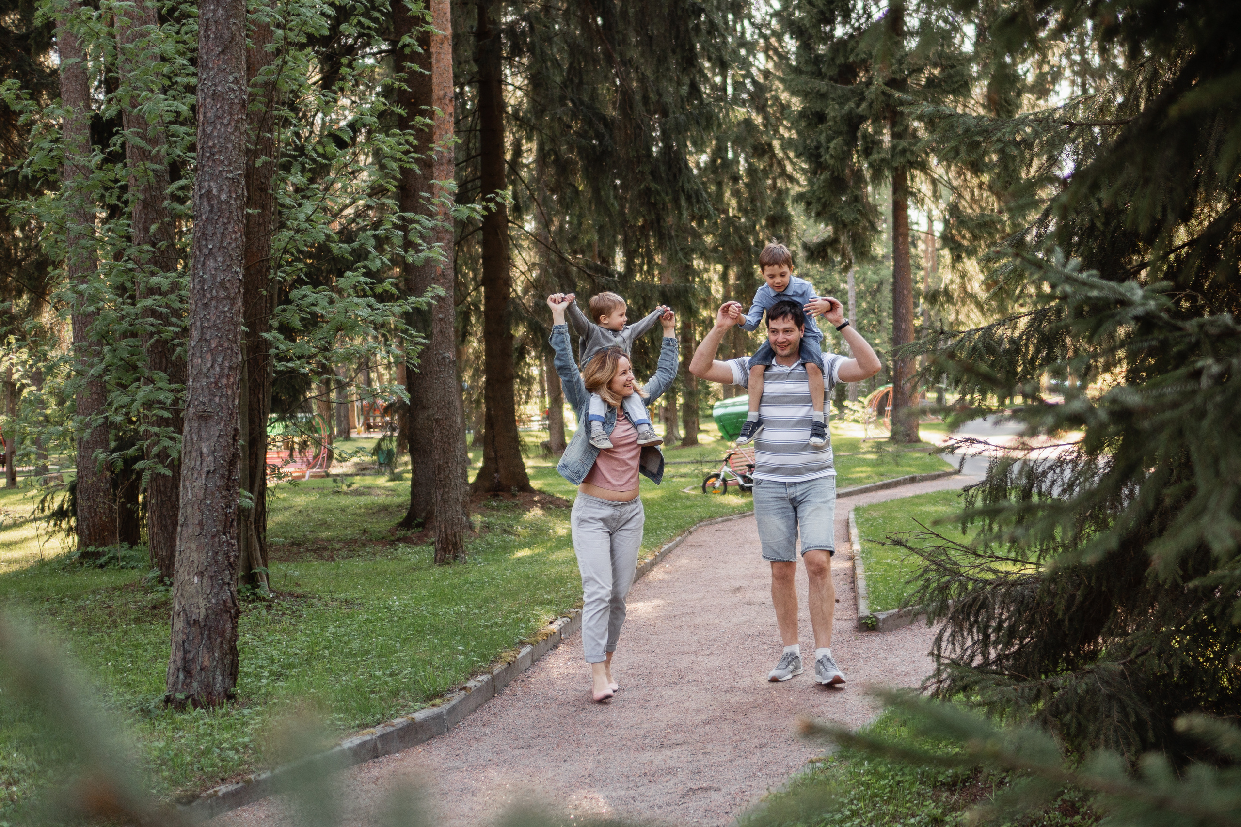Семейная фотосессия на велосипедах. Семейный и детский фотограф в Санкт-Петербурге Наталья Григорьева
