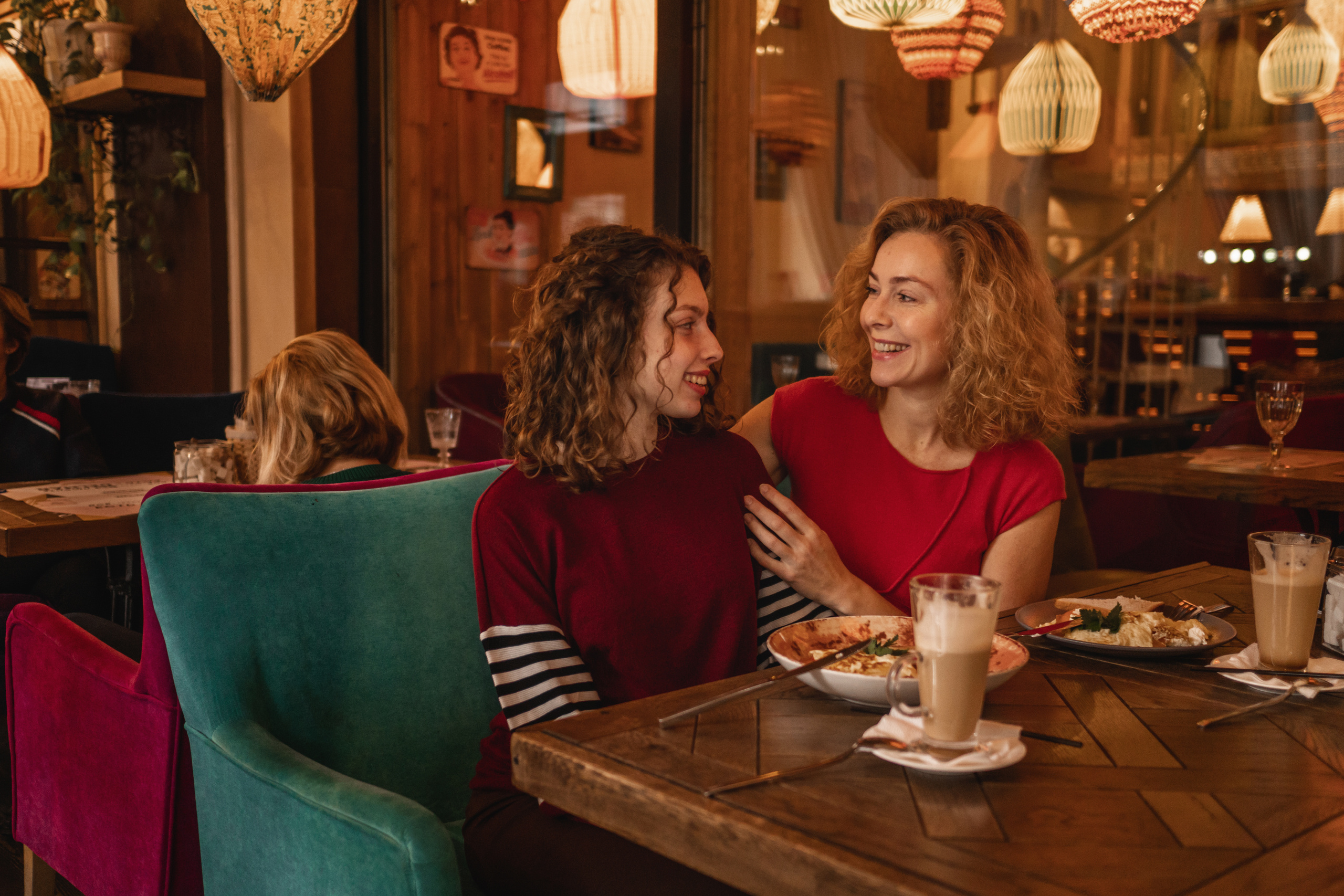 Фотосессия мамы со взрослой дочкой в Санкт-Петербурге. Семейный и детский фотограф в Санкт-Петербурге Наталья Григорьева