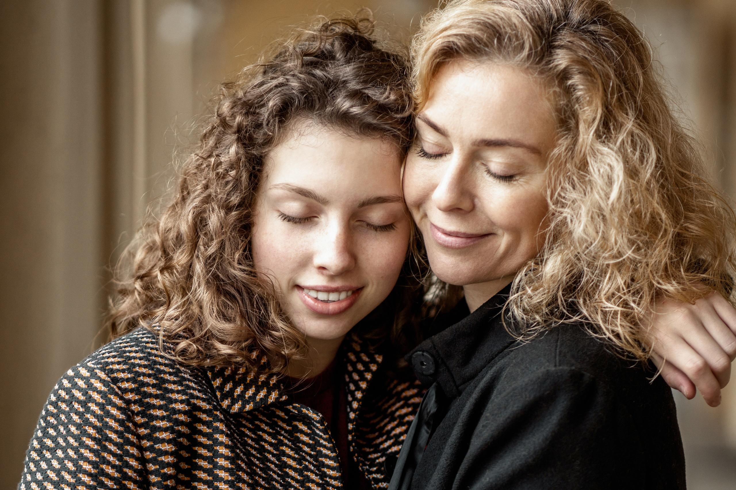 Фотосессия мамы со взрослой дочкой в Санкт-Петербурге. Семейный и детский фотограф в Санкт-Петербурге Наталья Григорьева