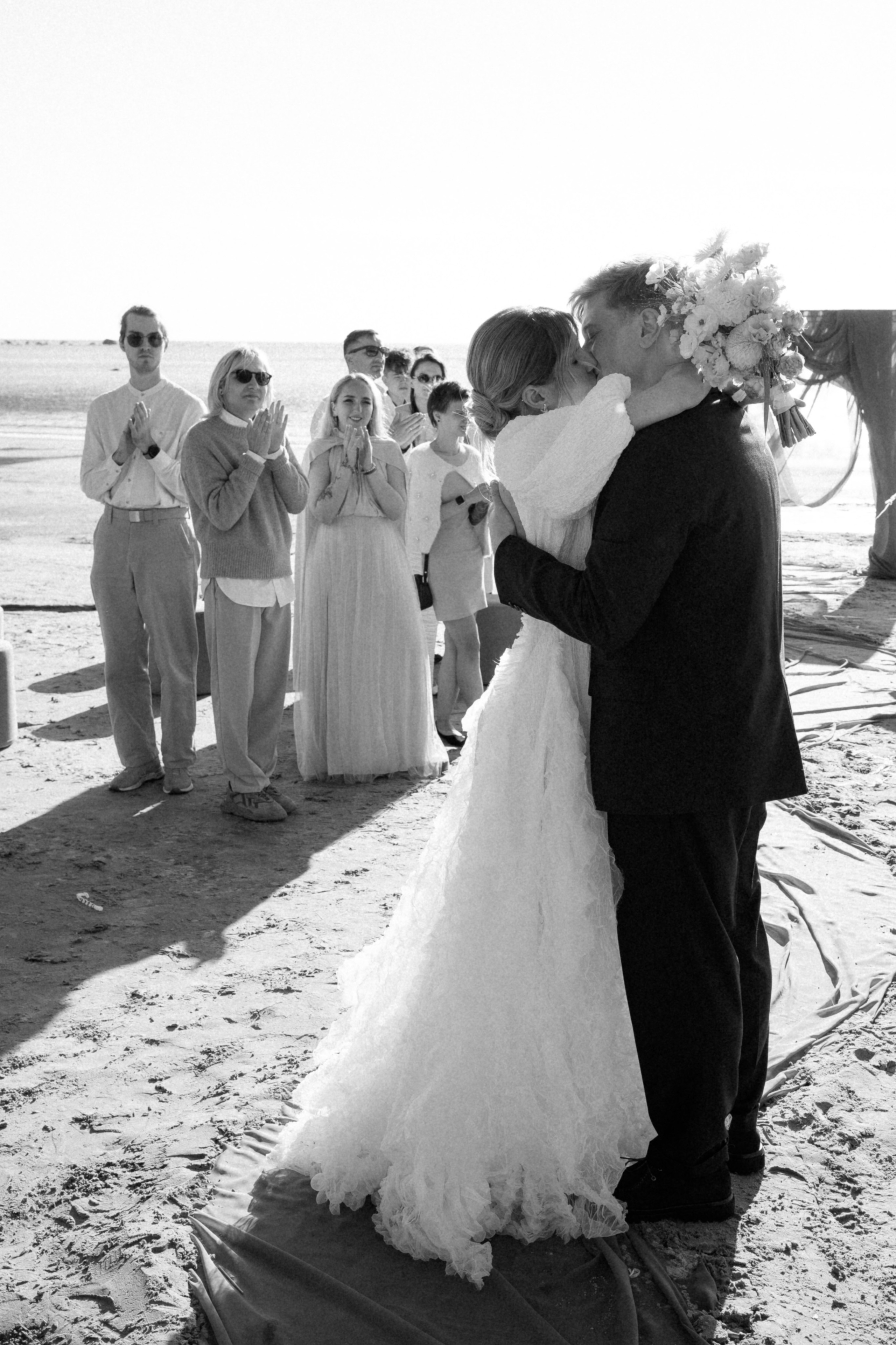 На берегу залива. Свадебный фотограф в Санкт-Петербурге, Москве, СПб Сергей Поддубный