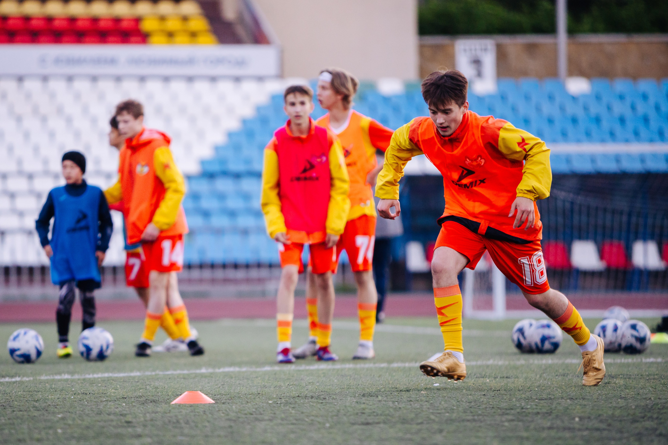 Тренировка ФК «Надеждик-Юниор» // 23.05.25. Денис Прохоров Фотограф в г. Магнитогорск