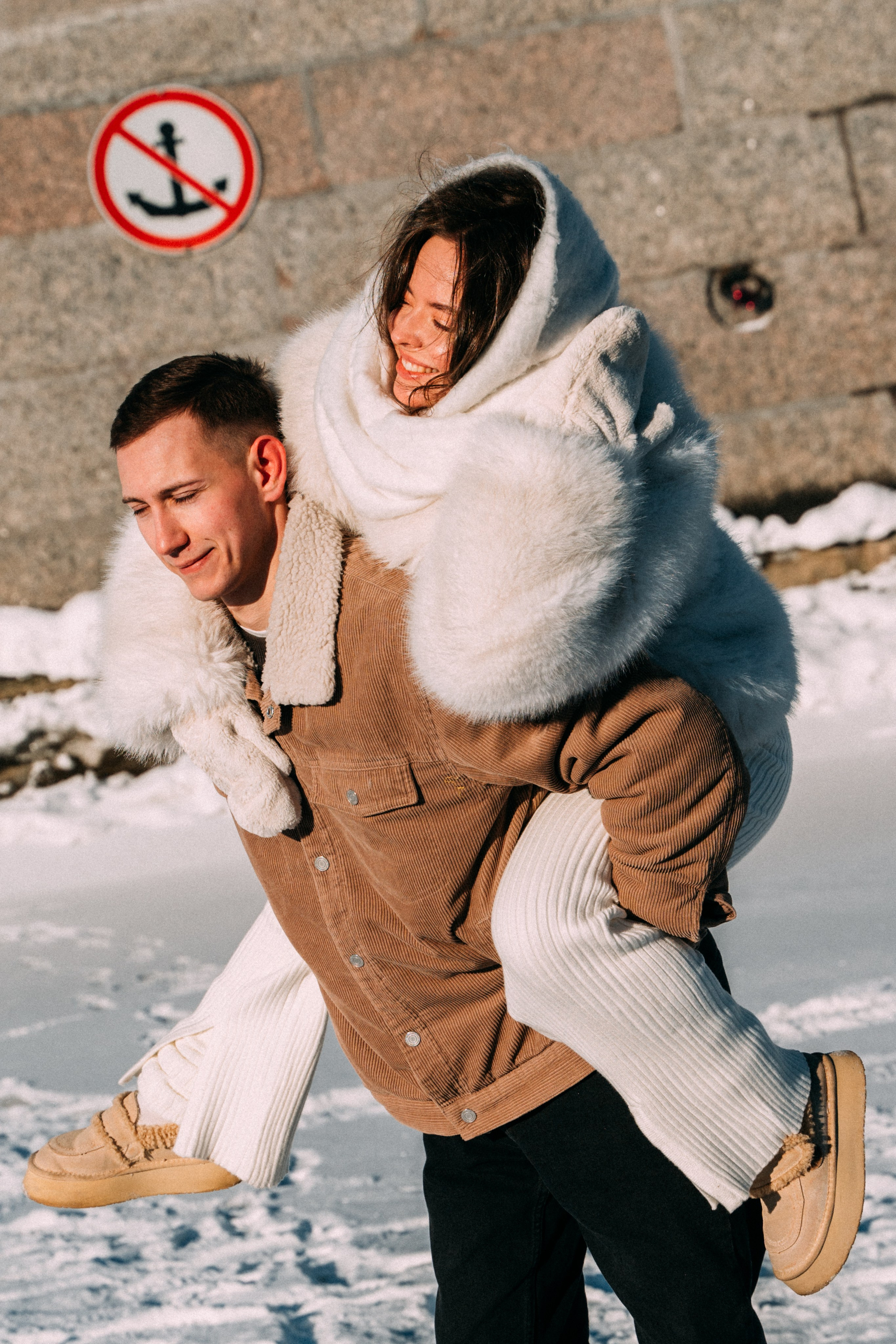 Лавстори на льду по рекам и каналам Санкт-Петербурга