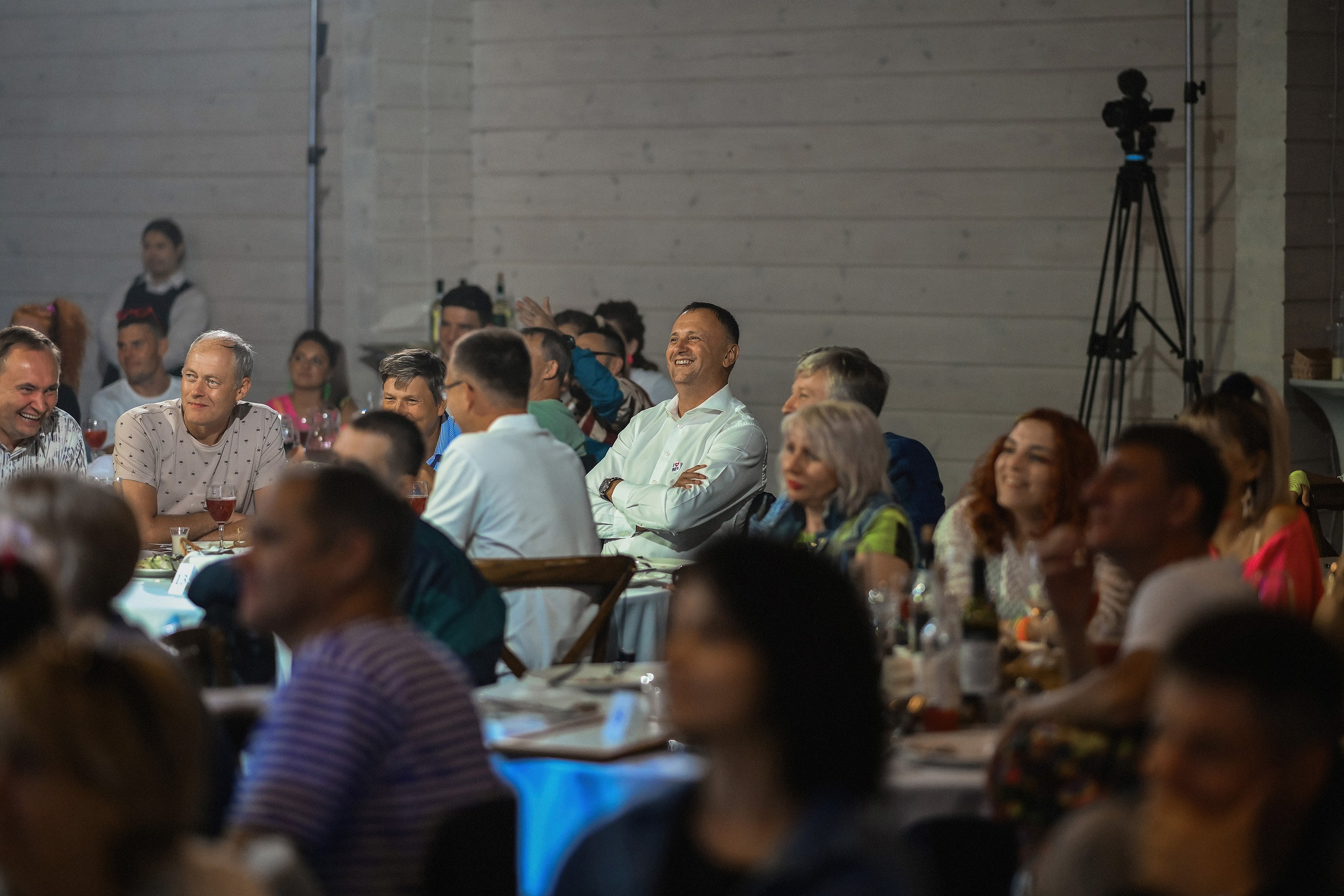 📸 Фоторепортажи с корпоративов и юбилеев в Красноярске | Примеры работ. 📸 Свадебный и семейный фотограф в Красноярске Тихомиров Евгений | 17 лет опыта | 800+ свадеб