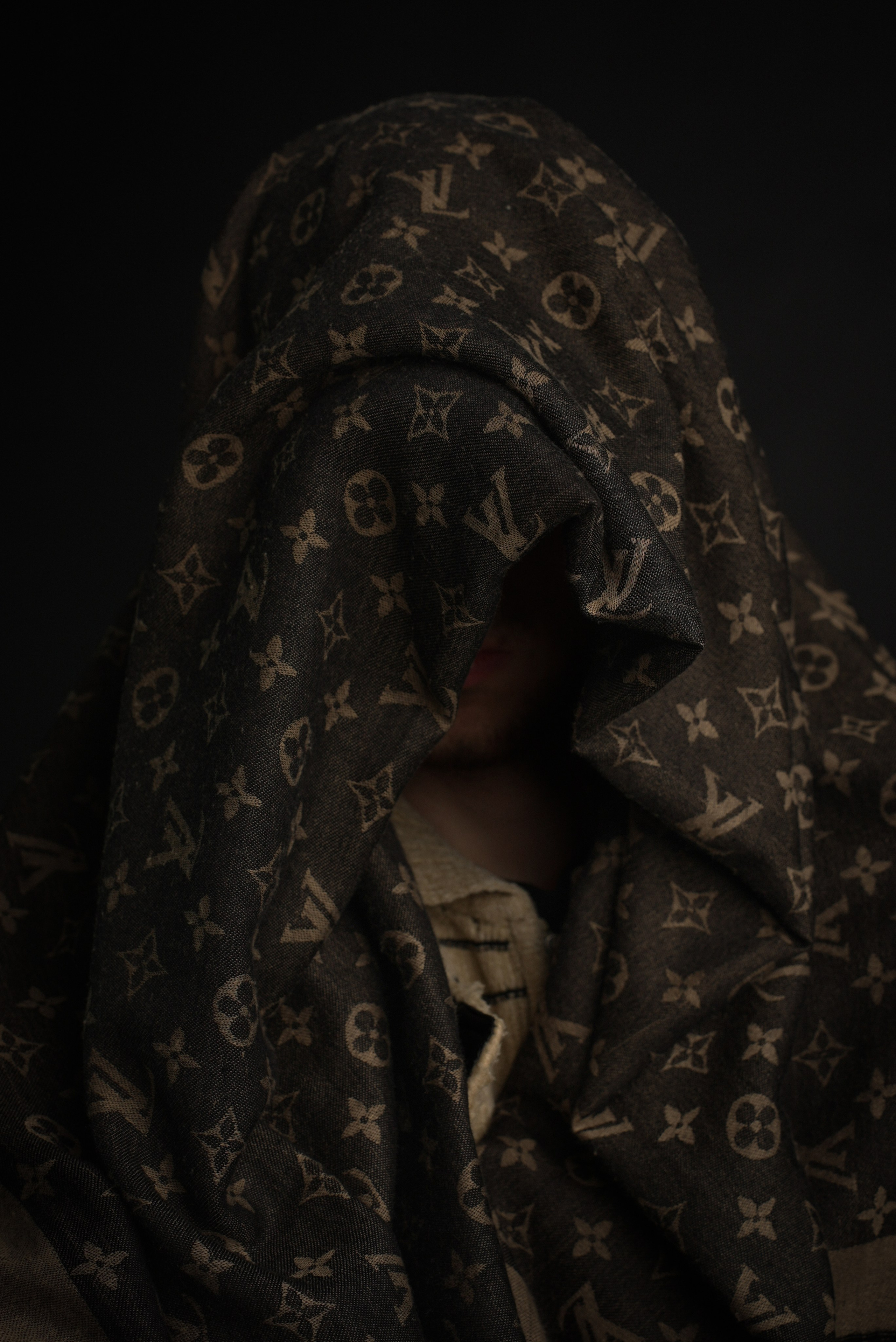 LV. Даниил Шевалье — профессиональная фото и видеосъёмка в Москве | Продюсер креативных проектов