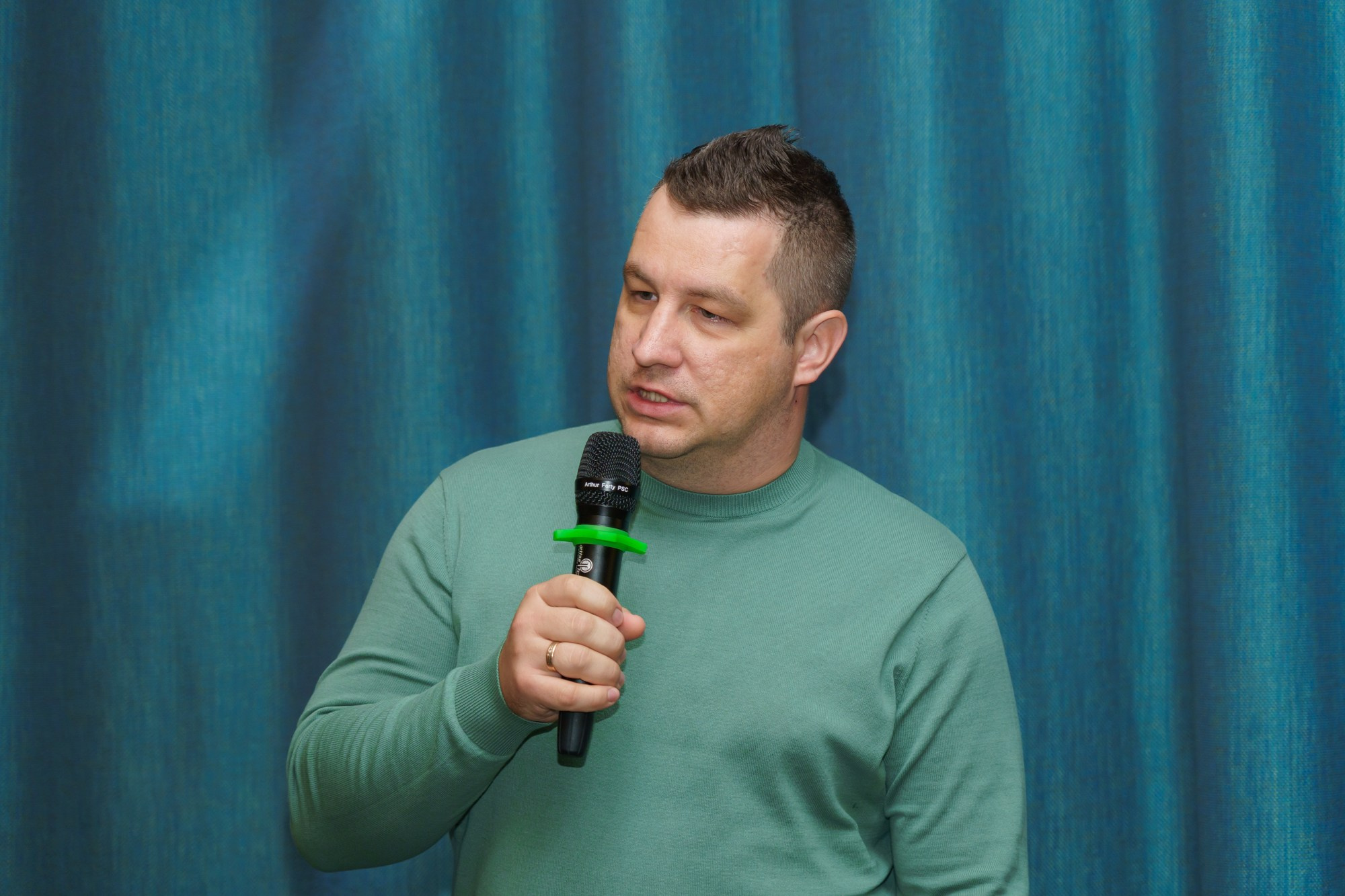 Выступление спикера. Photomantis