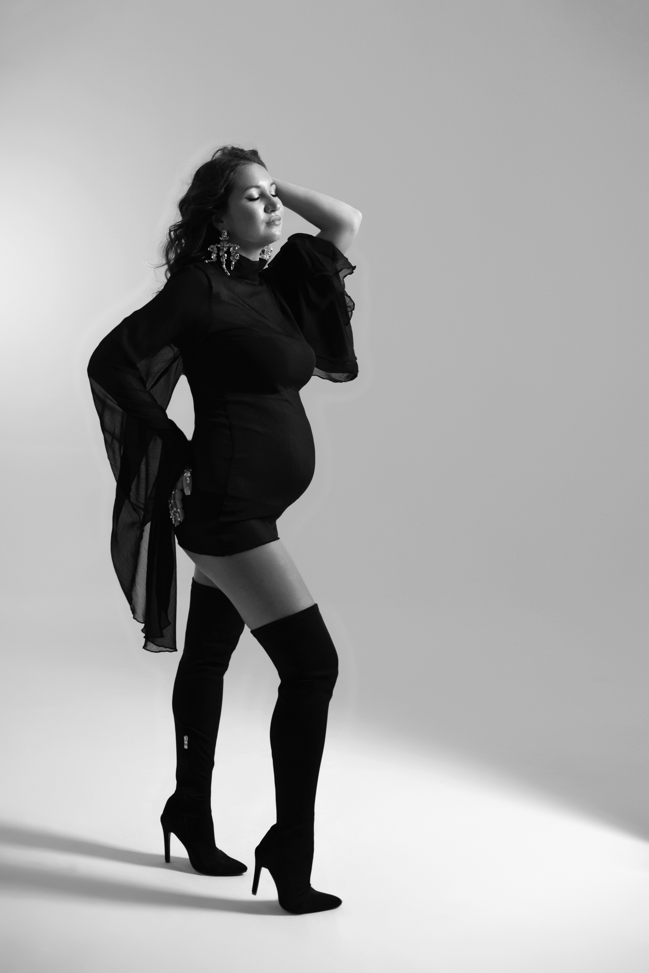 Туника черная. Фотограф Анна Качан