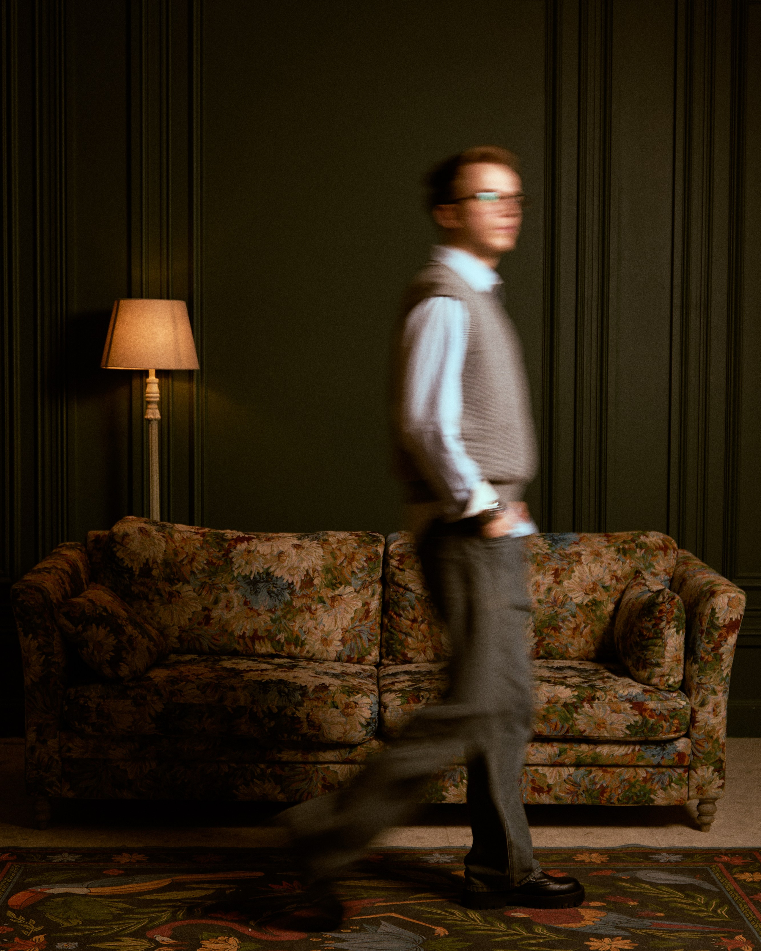 Максим. Главная