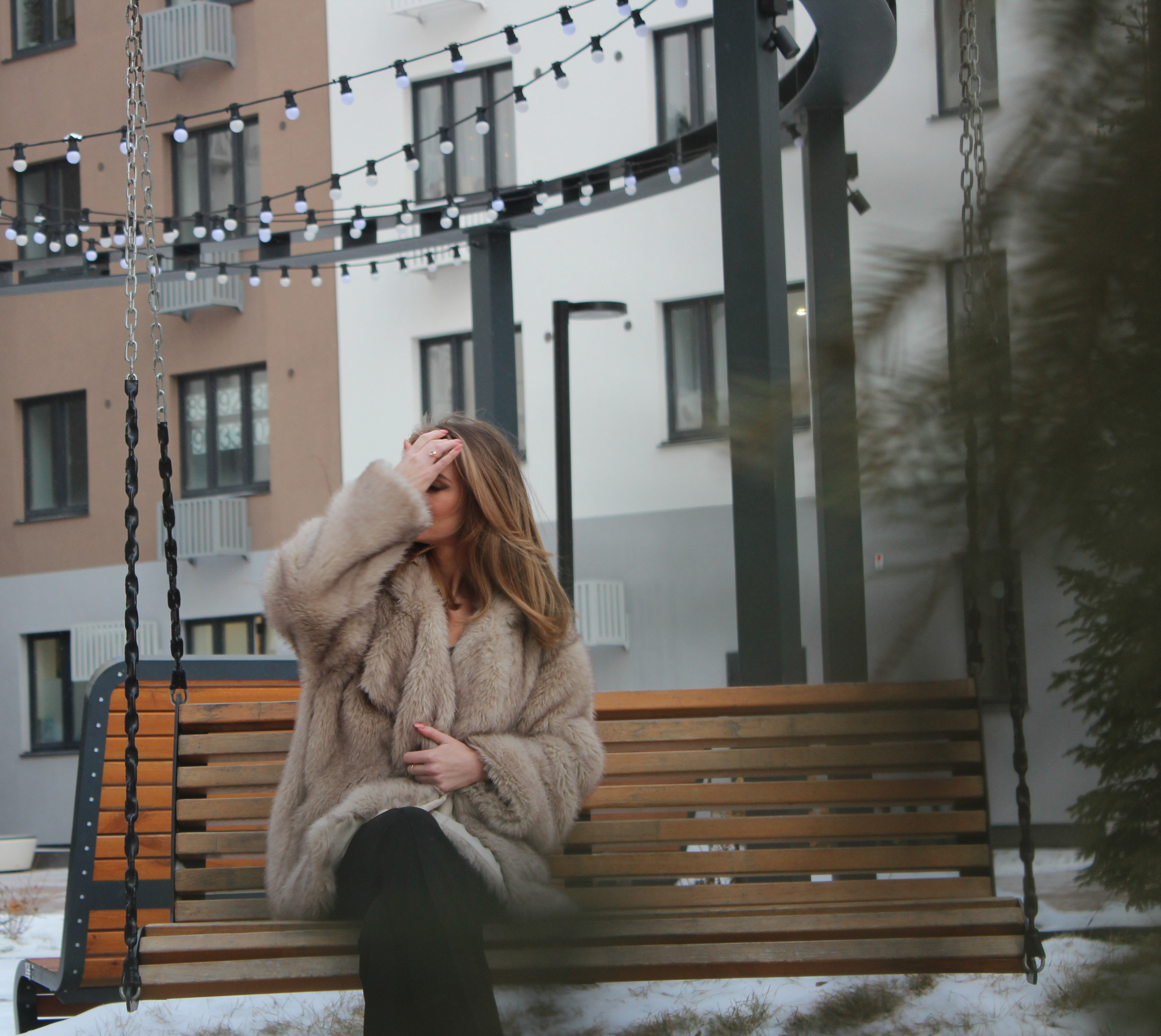 Прогулочная фотосессия Лизы. Твой фотограф и видеограф в Тюмени — Сергей Бизин