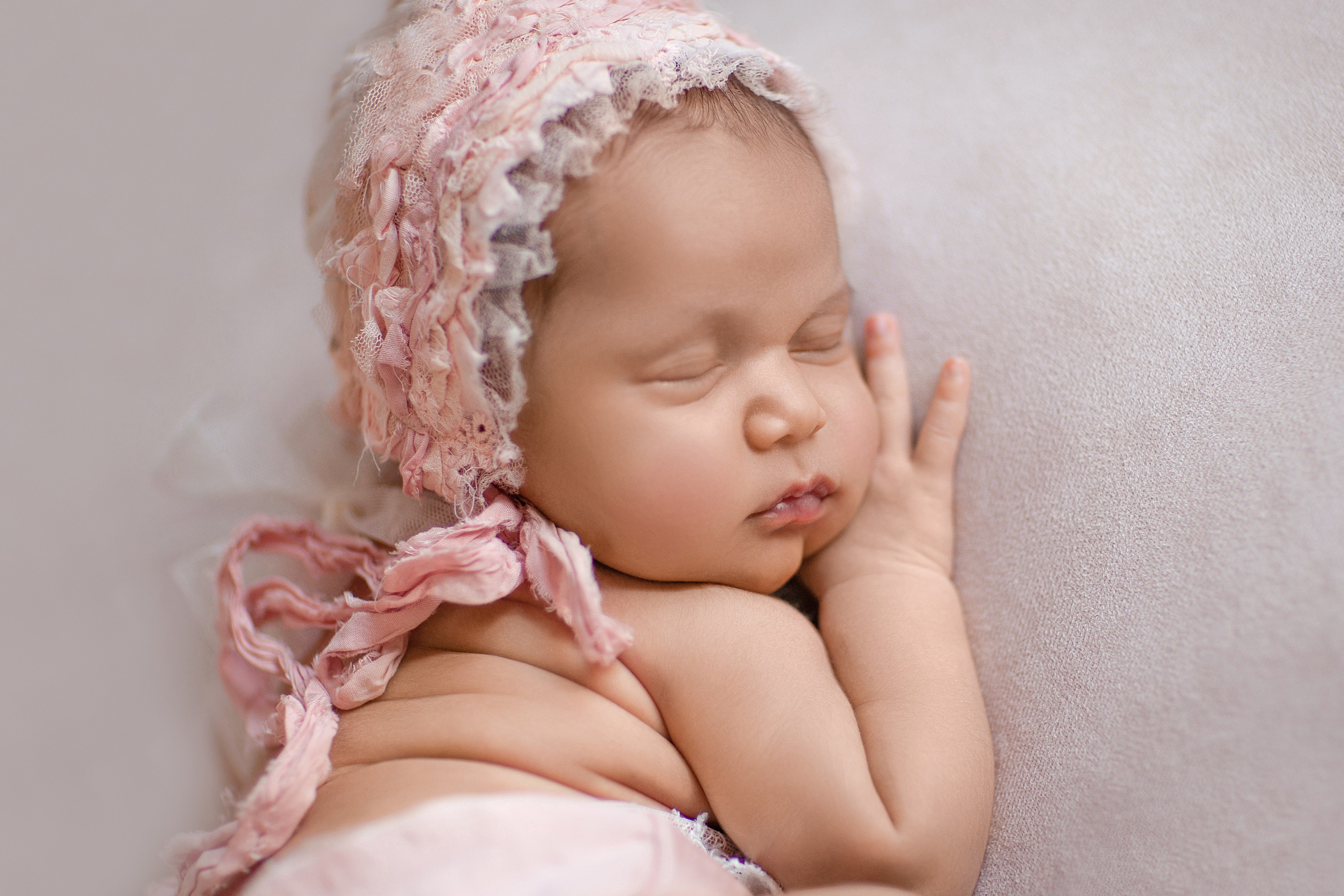Новорожденные. Фотограф новорожденных в Уфе Инзиля Сулейманова