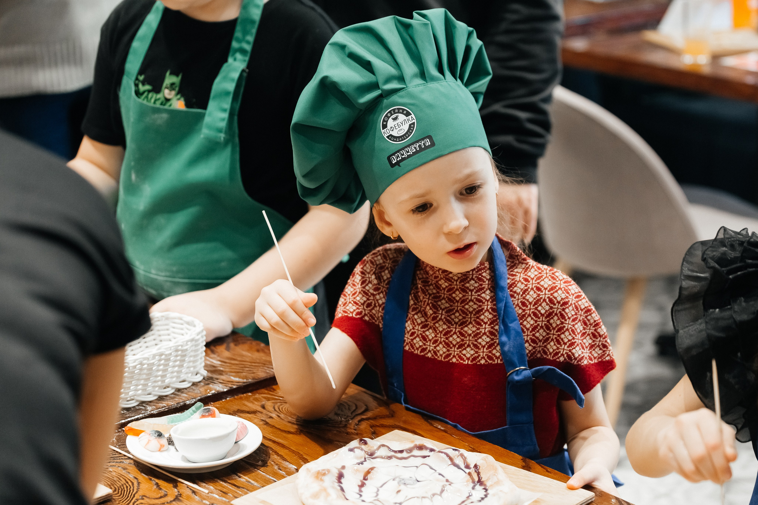 Детский мастер-класс в «Кофебулка». Фотограф Кемерово | Сергей