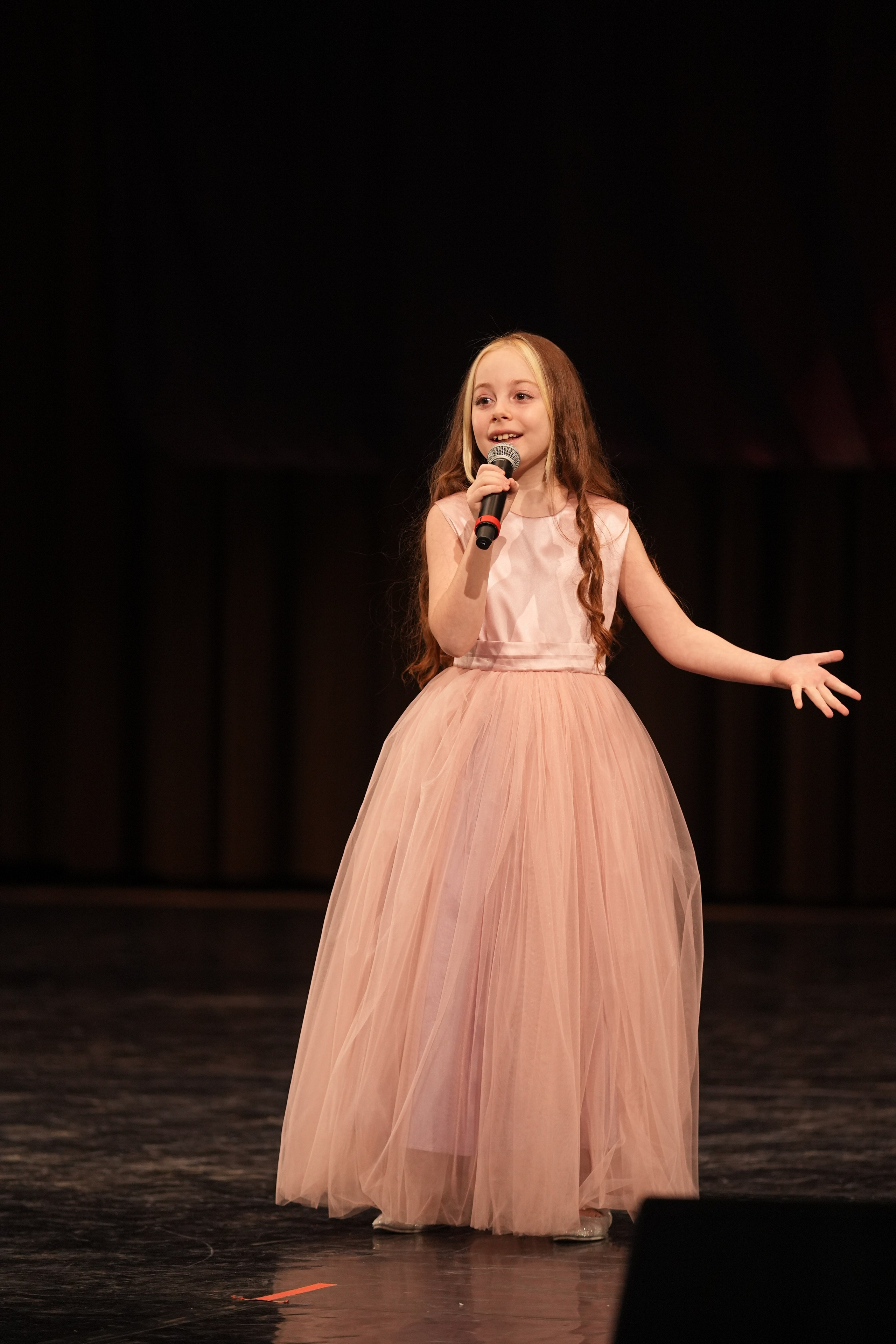 7 декабря, блок 1, г. Москва. Золотое яблочко