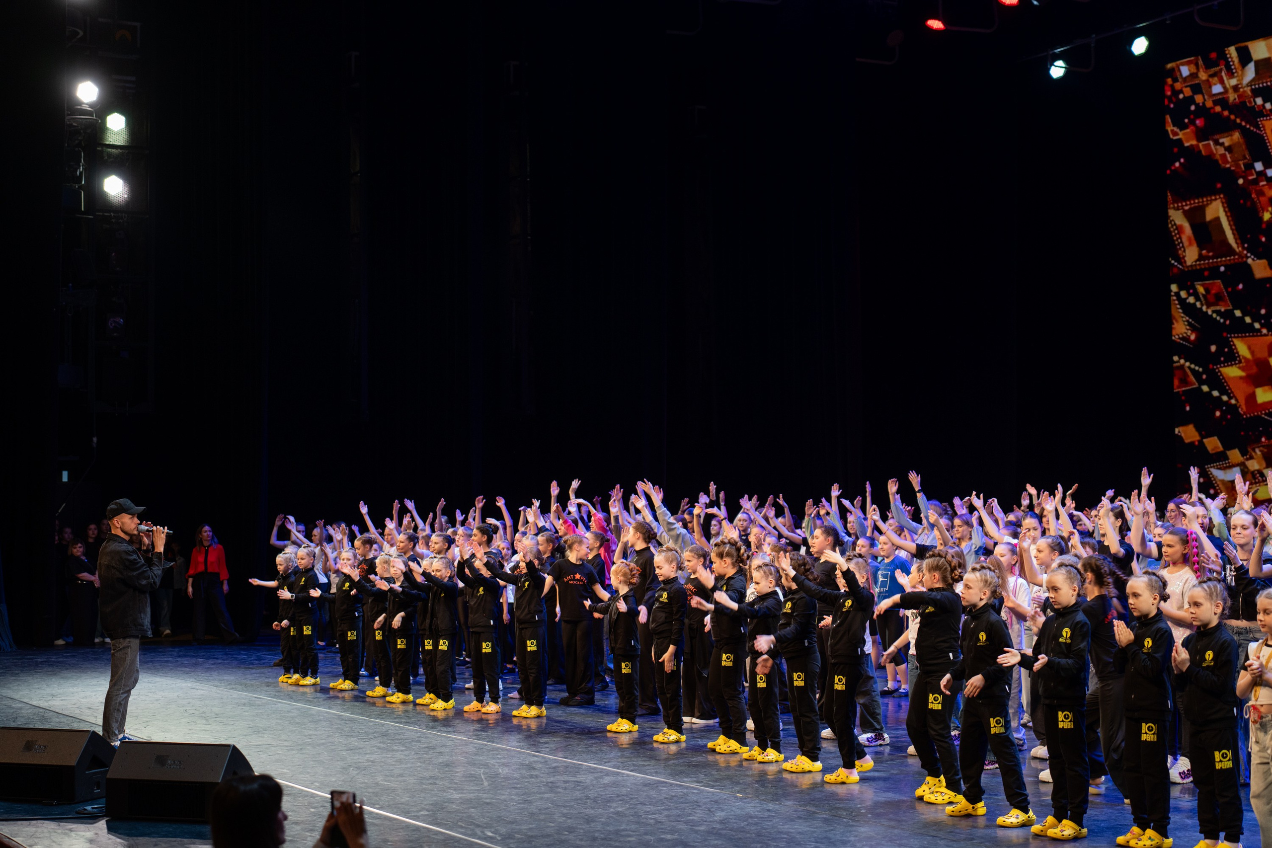 18 мая, г. Москва, Кремль, Закулисье. Золотое яблочко