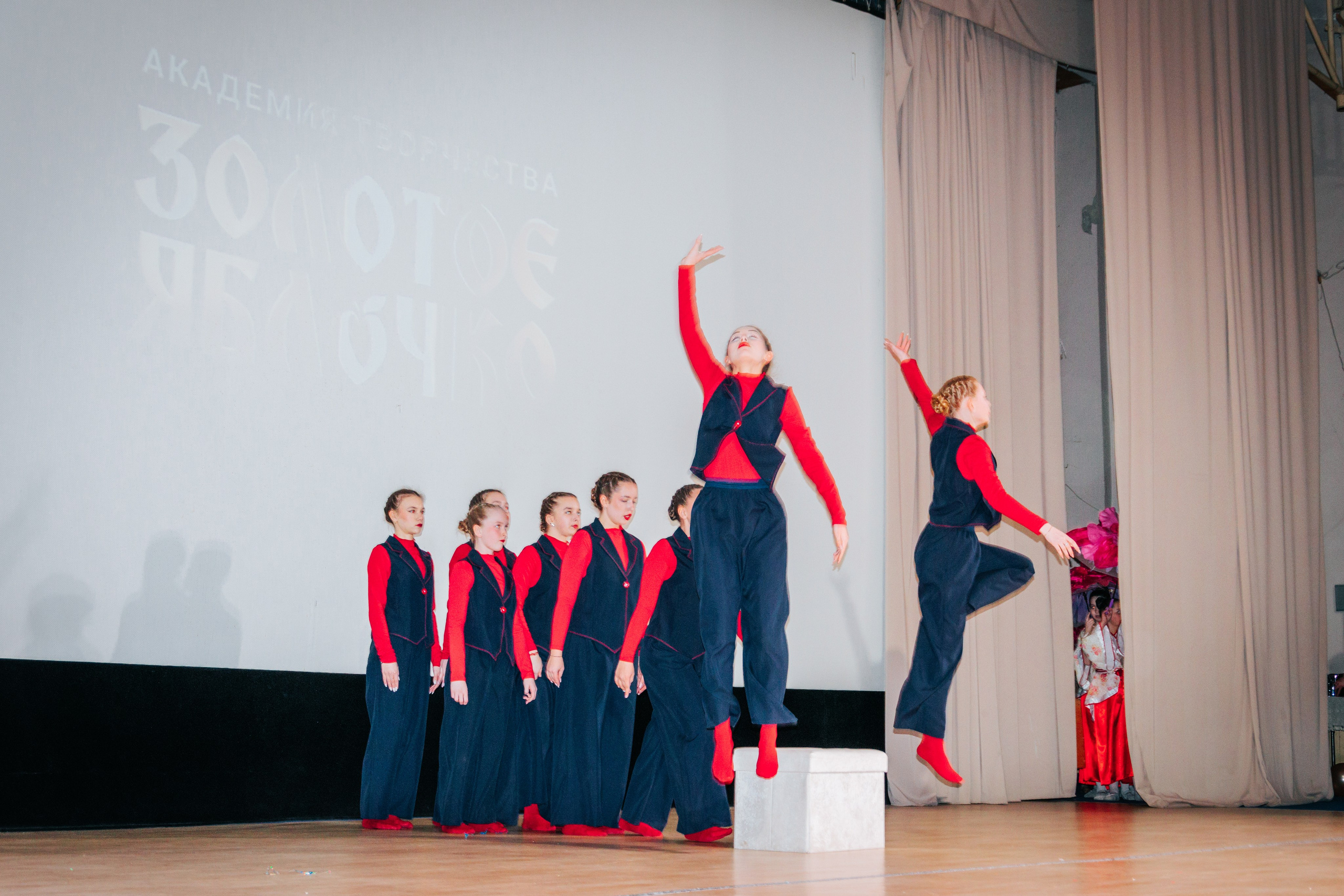 16 марта, г. Суздаль. Золотое яблочко