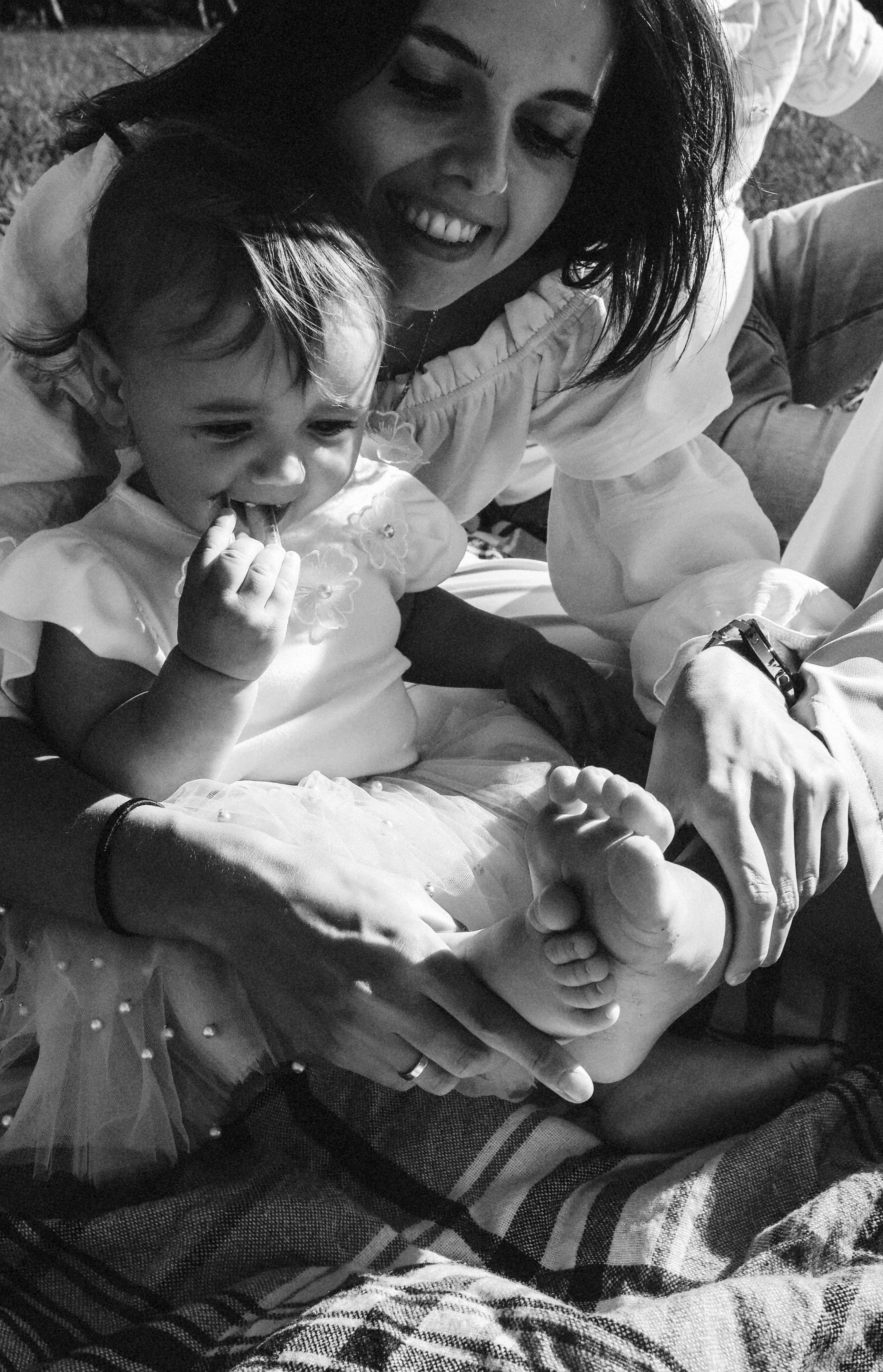 Семейная фотопрогулка на заливе. Алена Виталий Илона Ника. Семейный и свадебный фотограф в Санкт-Петербурге Яна