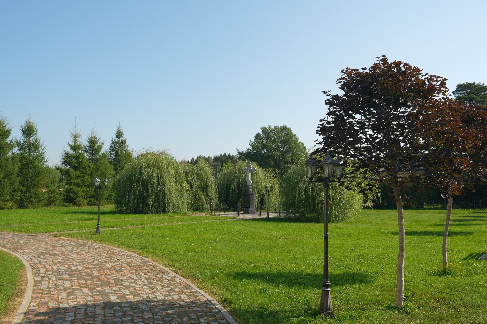 Зосимова пустынь 2024. Улица, люди, жизнь…