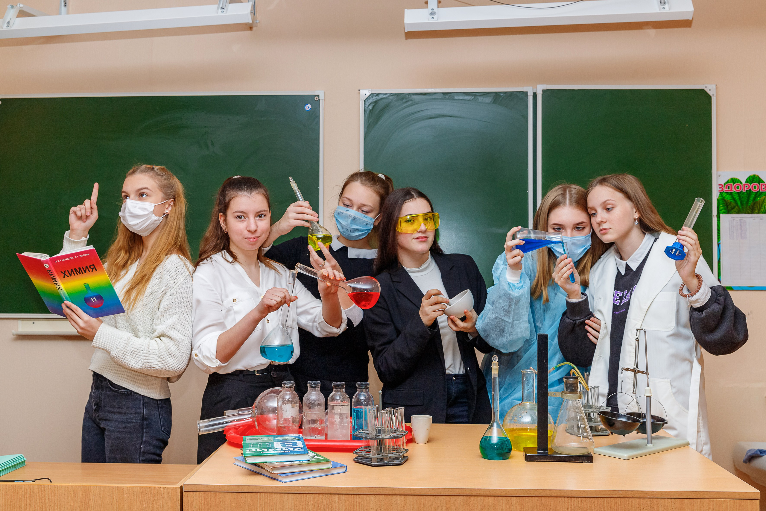 ОТ ЗВОНКА ДО ЗВОНКА. Марина Ушакова. Фотограф. Выпускные альбомы. г. Краснодар