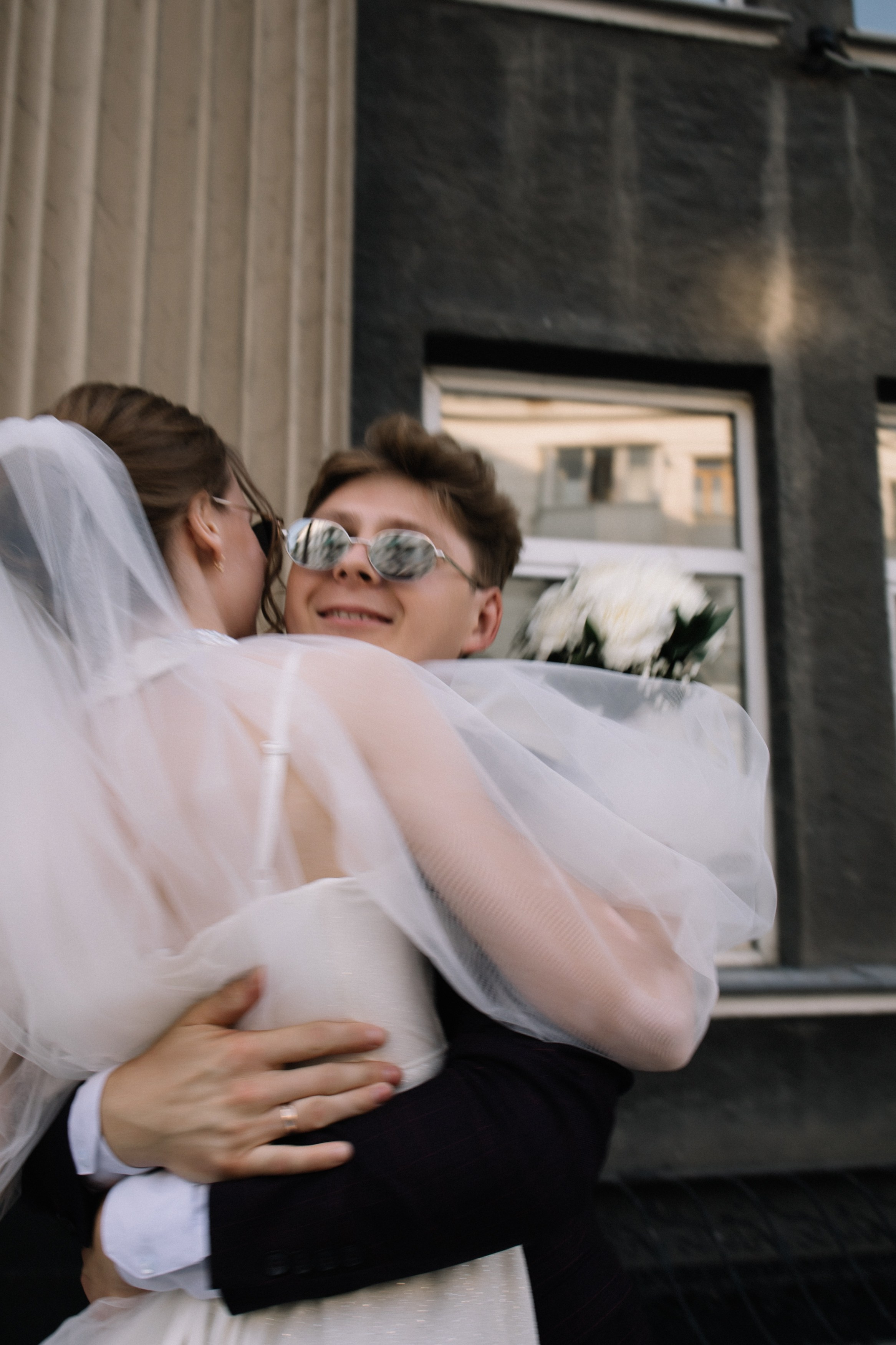 Владислав и Юлия Вечерняя прогулка по городу. Свадебный Фотограф в Иркутске Екатерина Елисеева