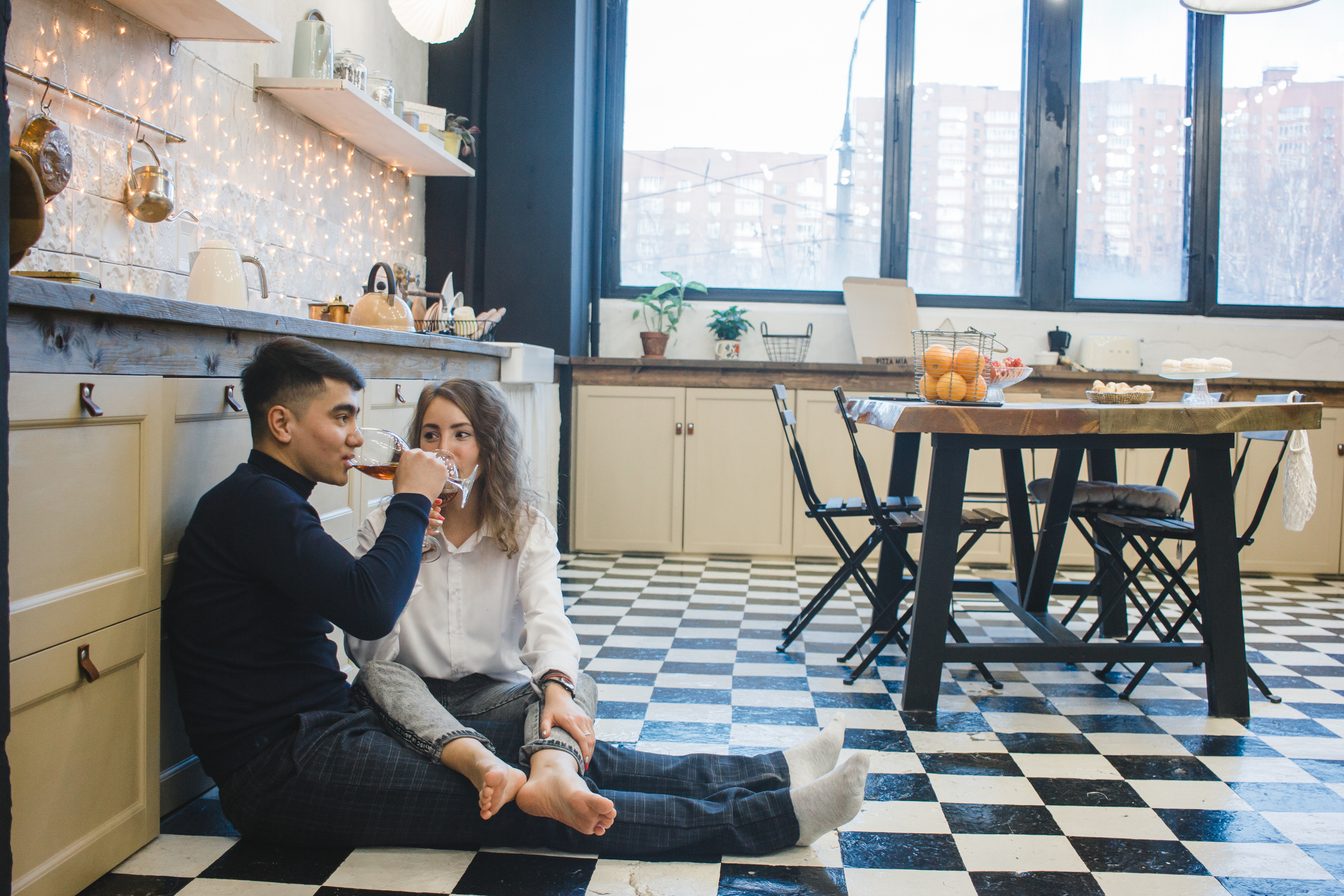 Кухня. Свадебный фотограф в Екатеринбурге Полевской Соликамск