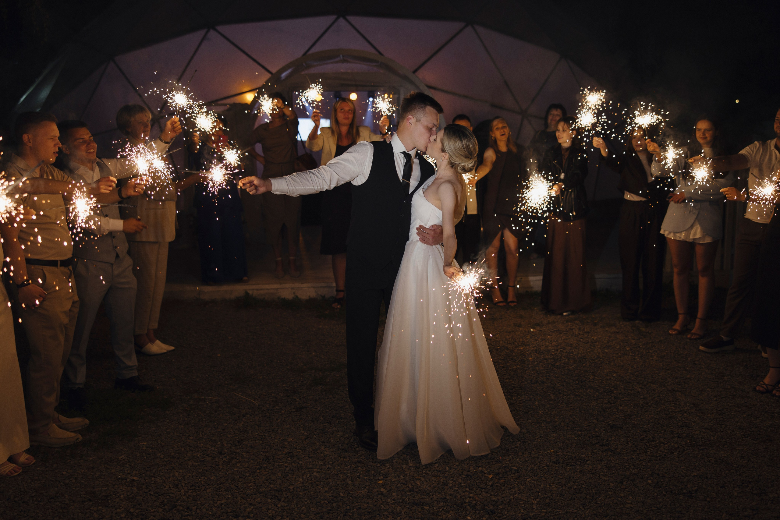 Ирина и Виталий. Свадебный фотограф Курск Максим Ноздрачев