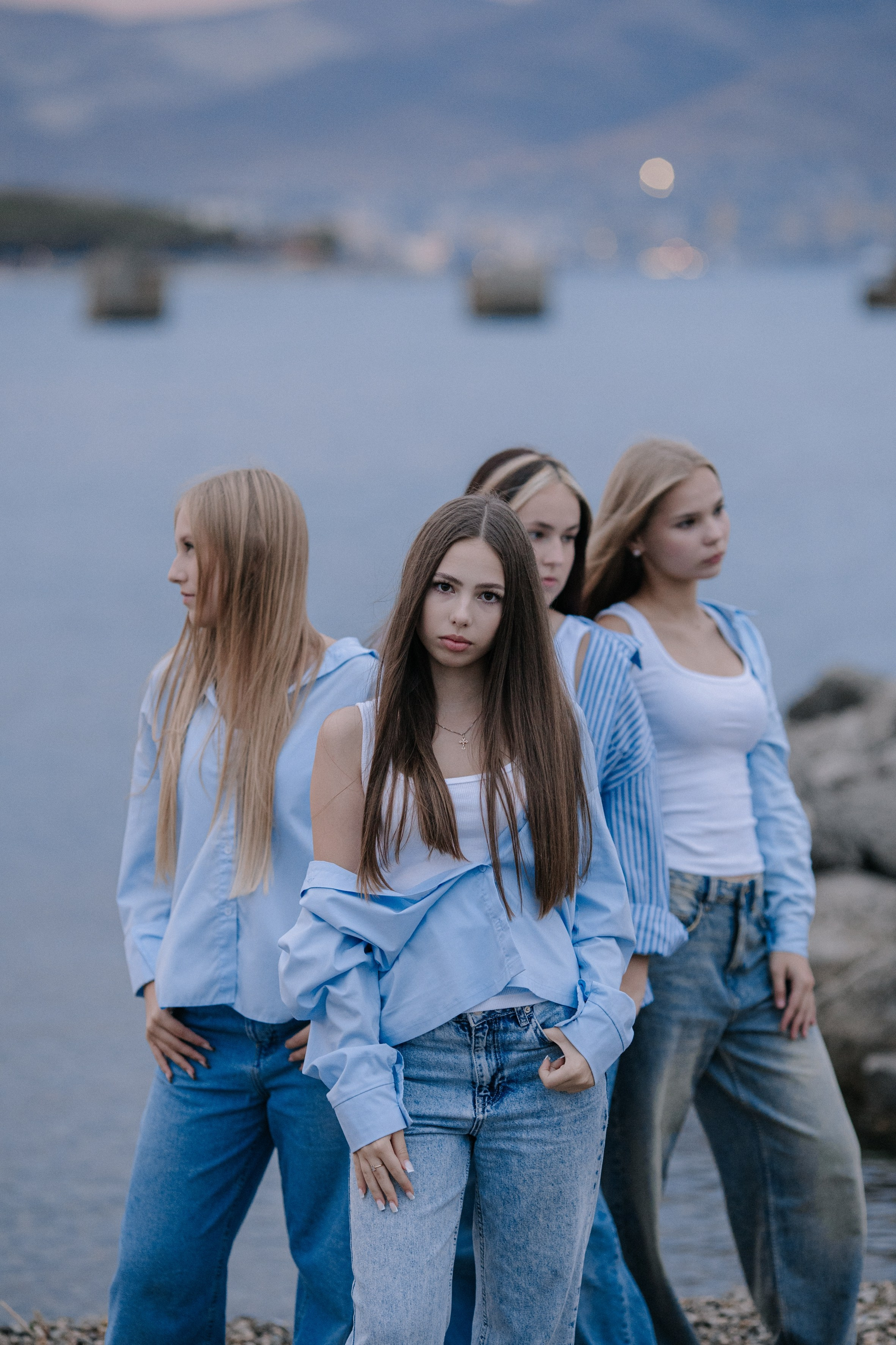 Пляж Кристалл — старшая школа. Выпускные альбомы Натальи Бутко: Новороссийск, Анапа, Геленджик