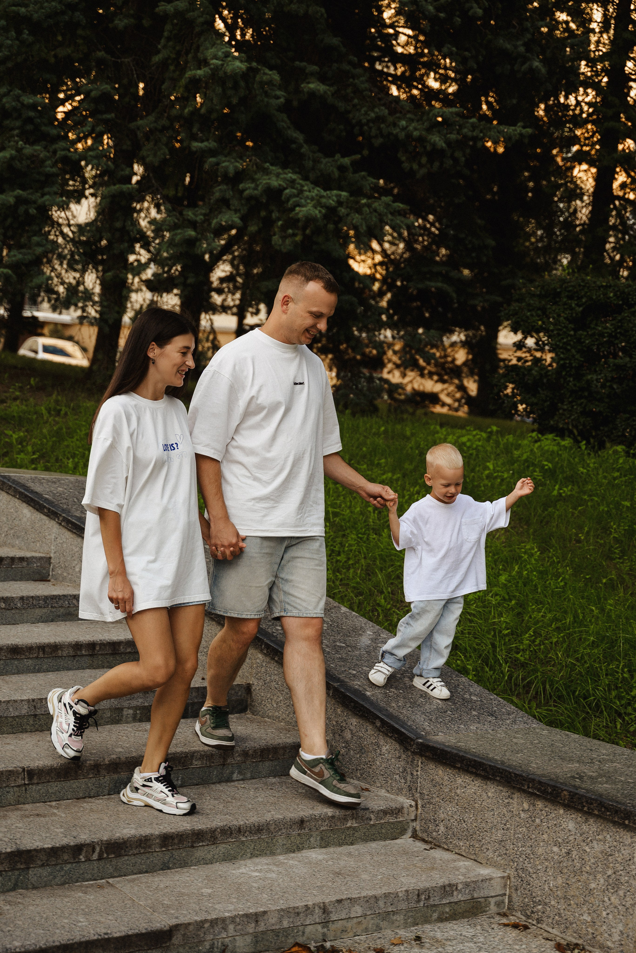 Никита, Настя и Лев. Свадебный и портретный фотограф в Минске Наташа Каракулова