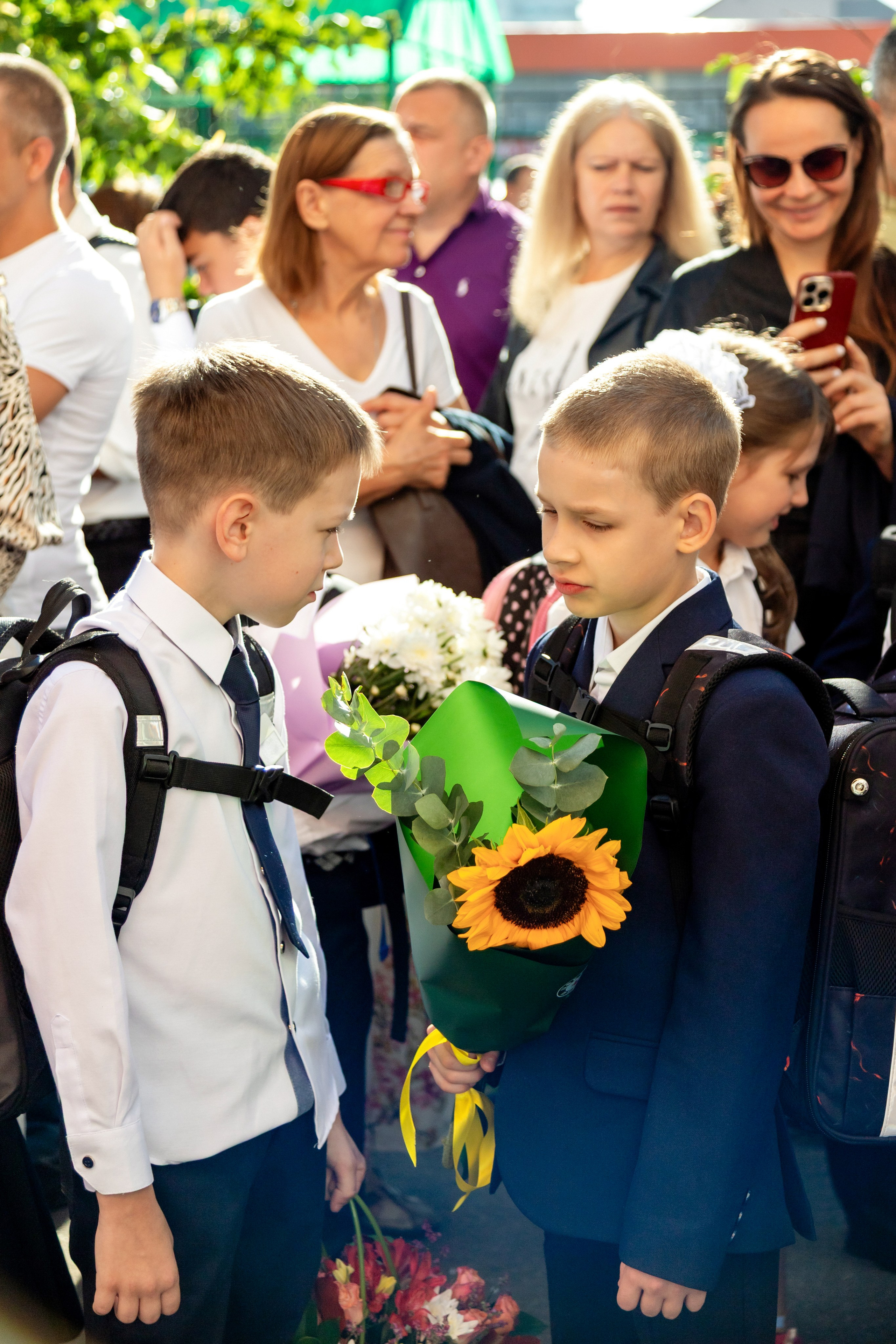 ПЕРВОЕ СЕНТЯБРЯ — линейка. Фотограф Алина Лебедь