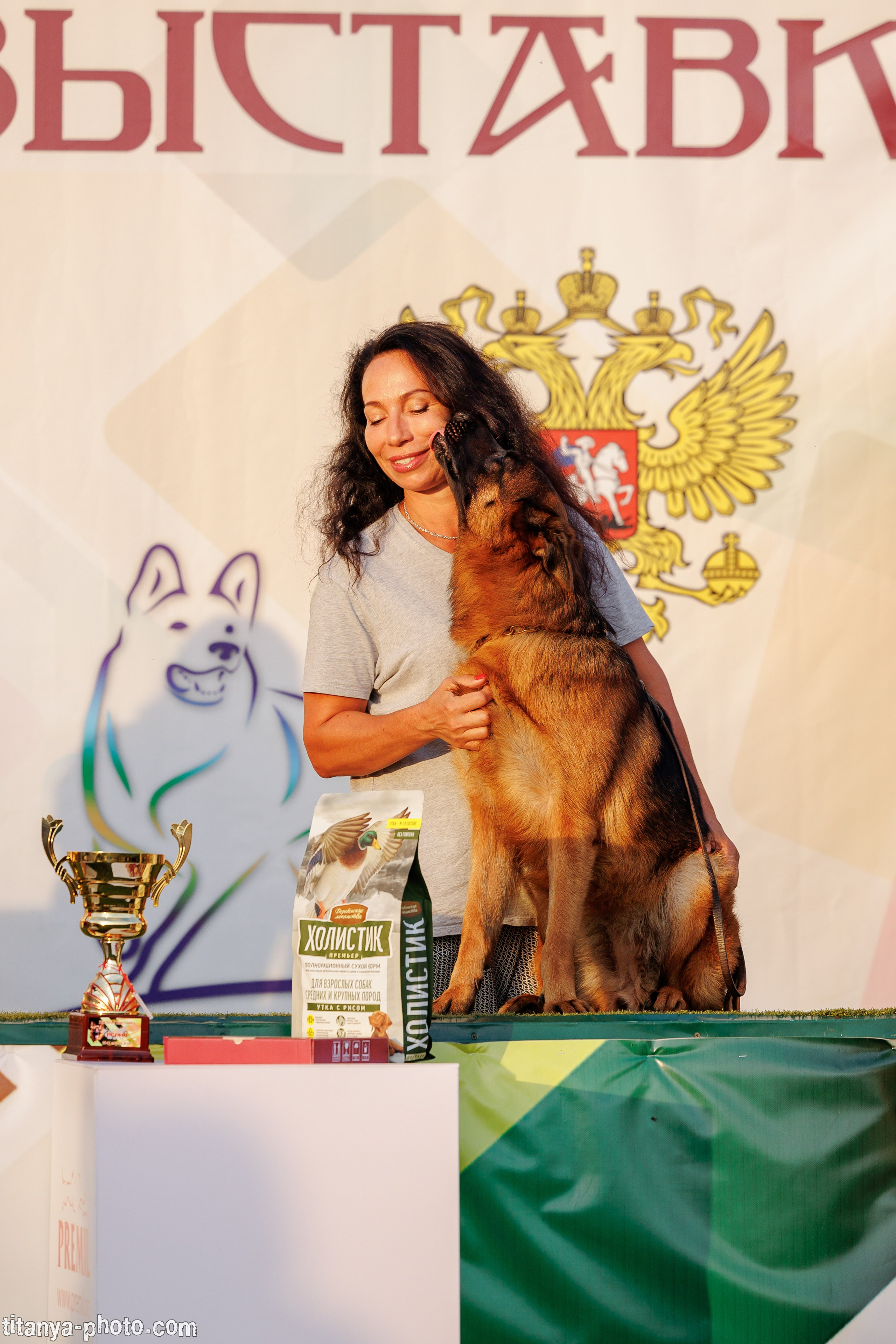 Фотографии с монопородных выставок немецких овчарок. Фотограф собак, фотограф-анималист Аня Титова (Titanya). Москва