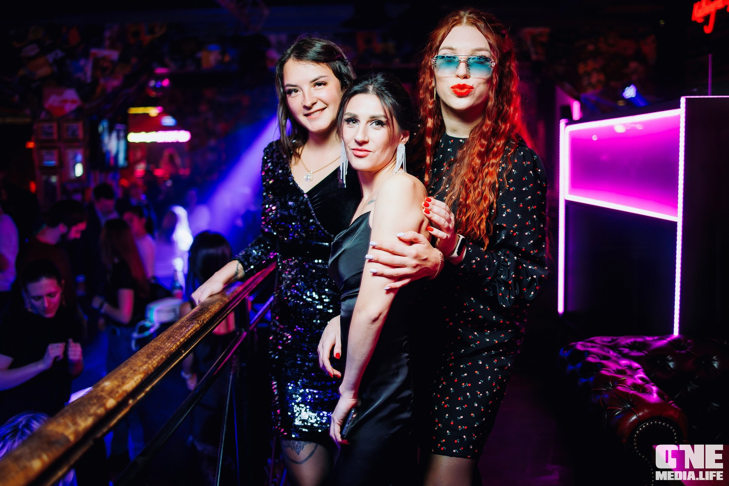 Фоторепортаж из бара XxxX. One Media Life: фоторепортажи, фотоотчеты с мероприятий и заведений
