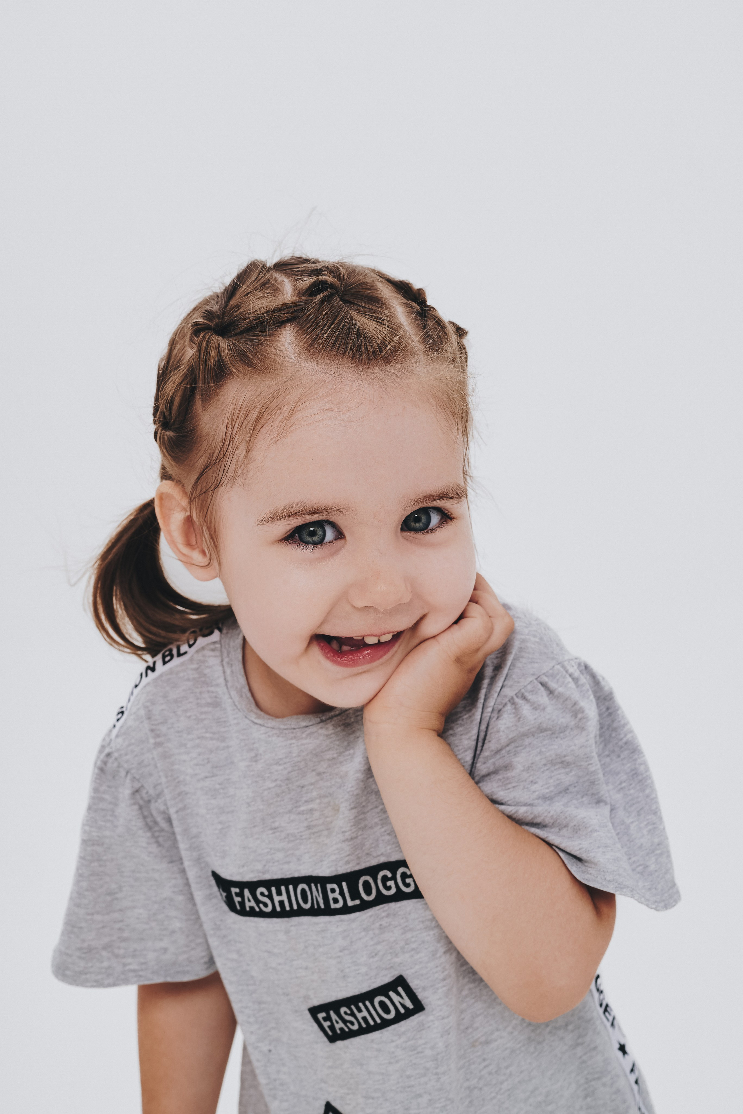 Katya & Anya. Natalia Finch Photography — Family, Kids & Pet Photographer in Chicago, IL