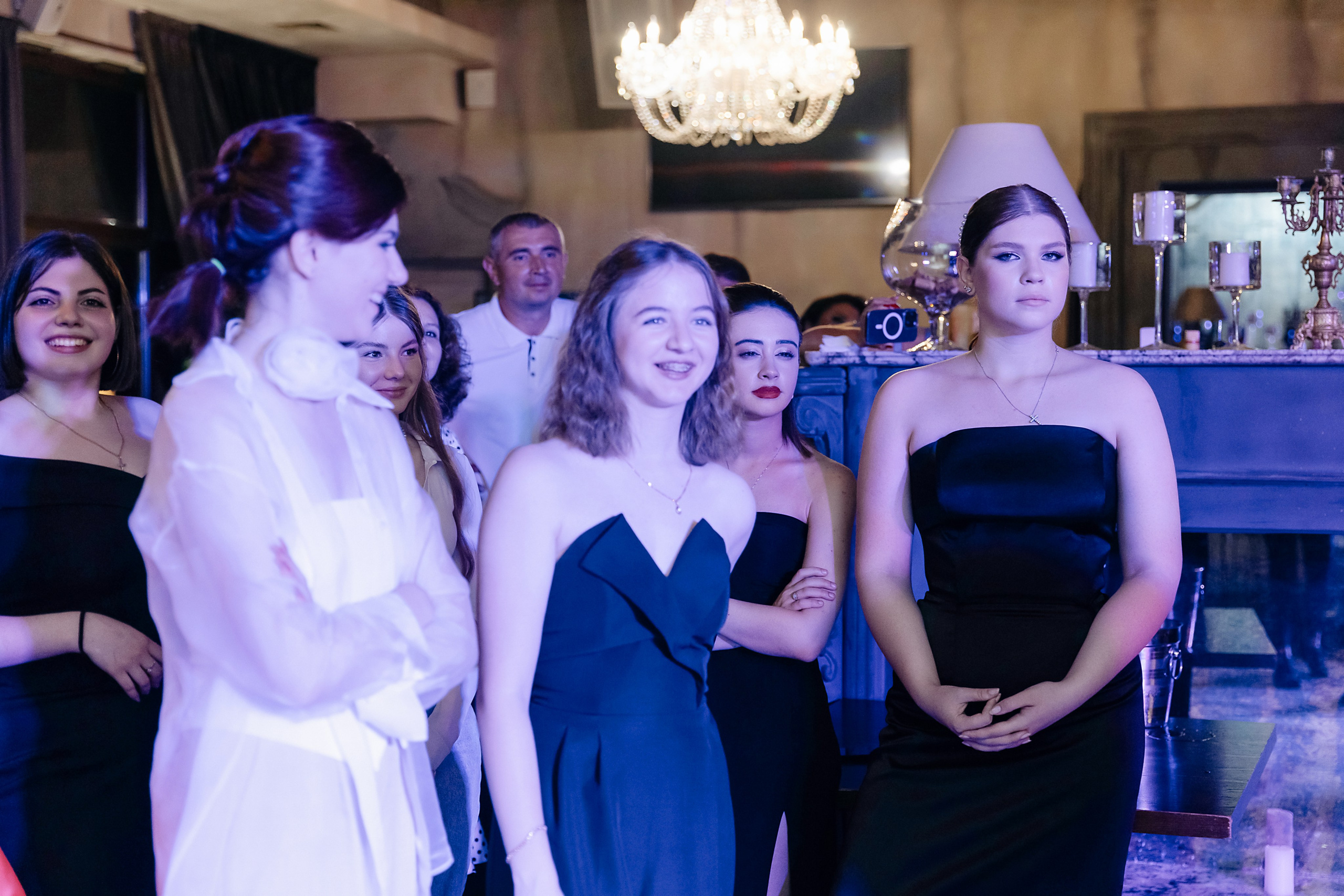 11 класс Гимназия 69. Фотограф и Видеограф в Краснодаре Юлия Солодченко