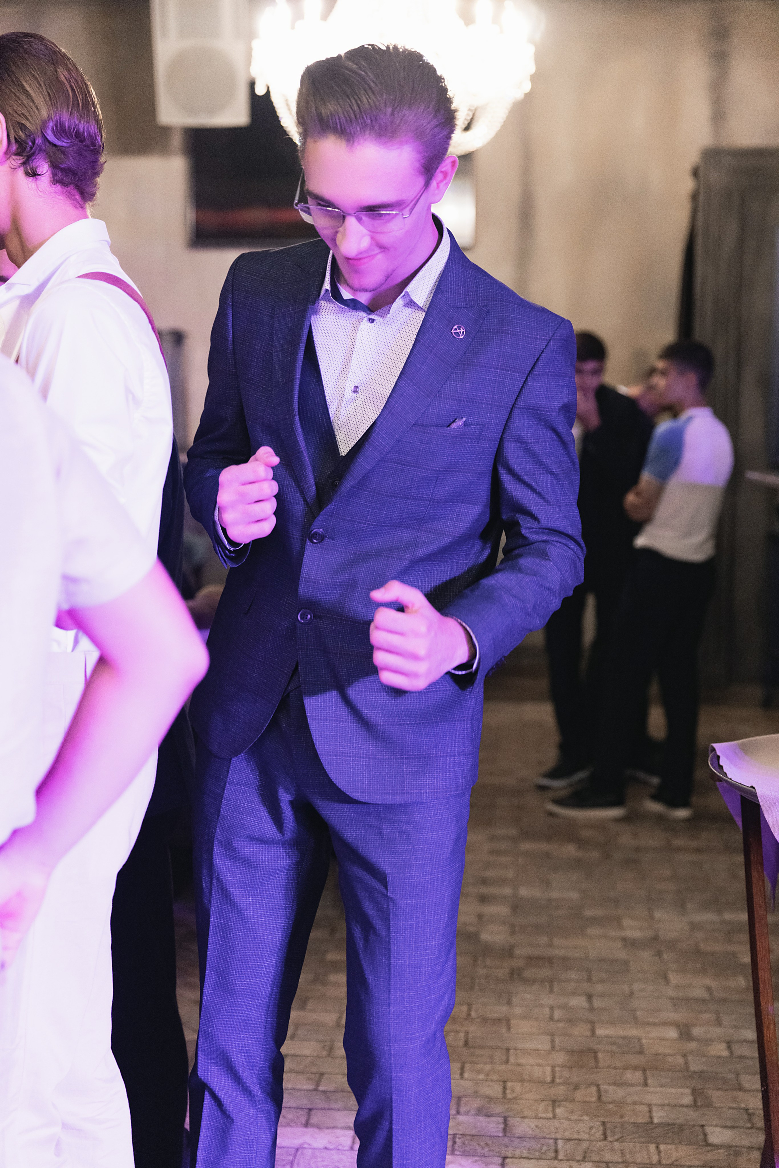 11 класс Гимназия 69. Фотограф и Видеограф в Краснодаре Юлия Солодченко