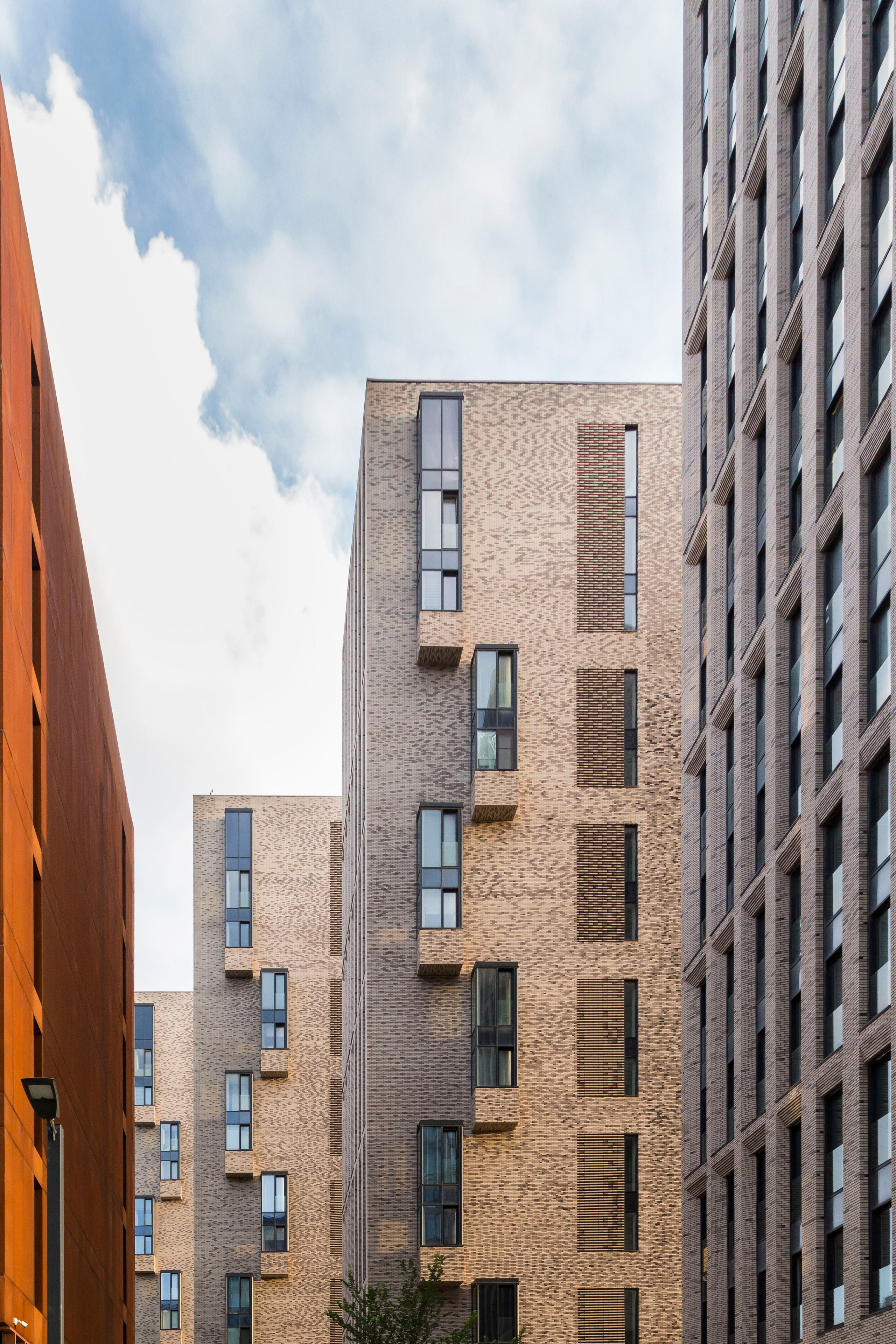 Жилой комплекс «Полуостров Зил». Сергей Скуратов ARCHITECTS