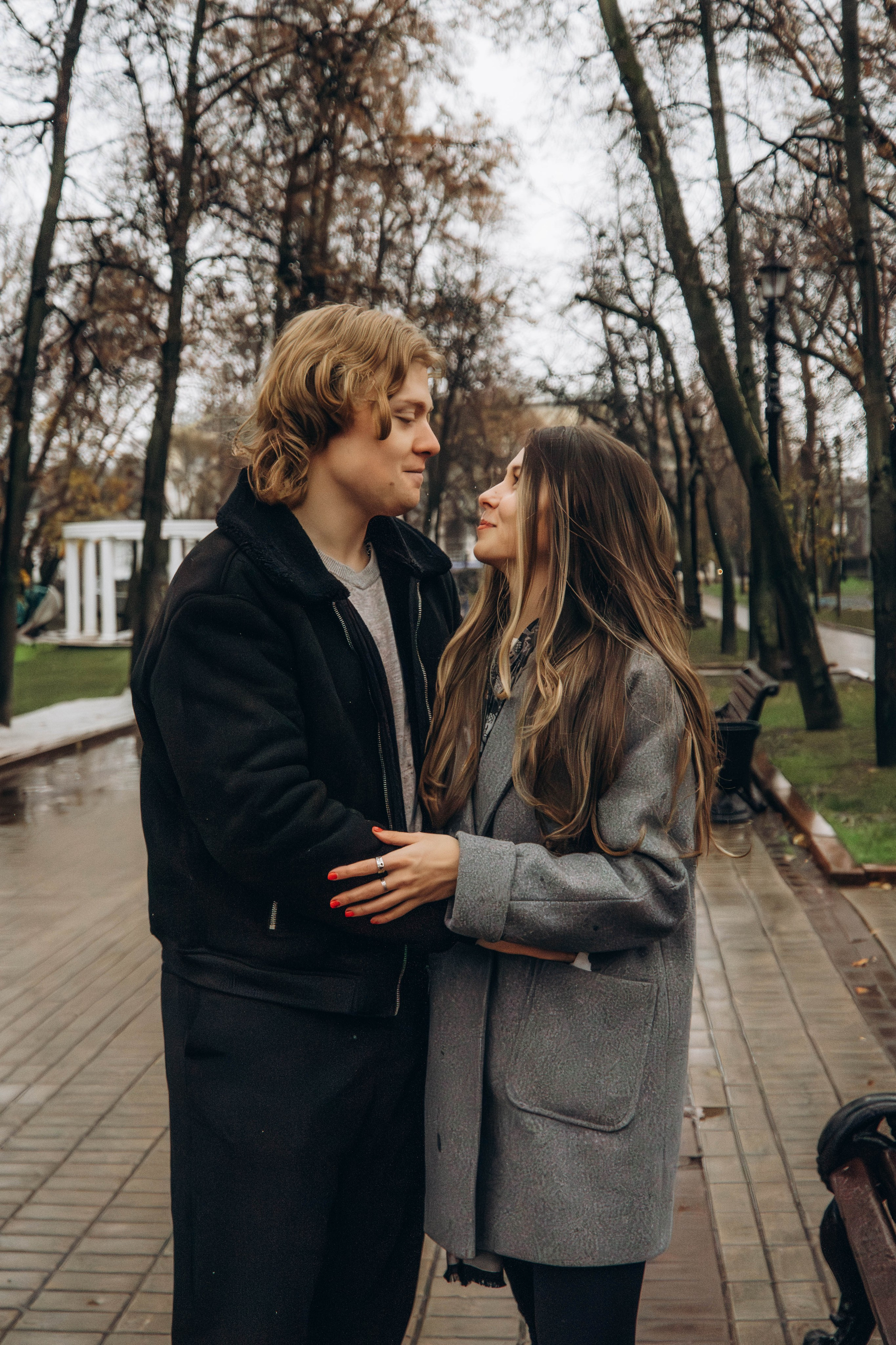 Саша и Максим. Чистые пруды. Фотограф Москва Валерия Веденина