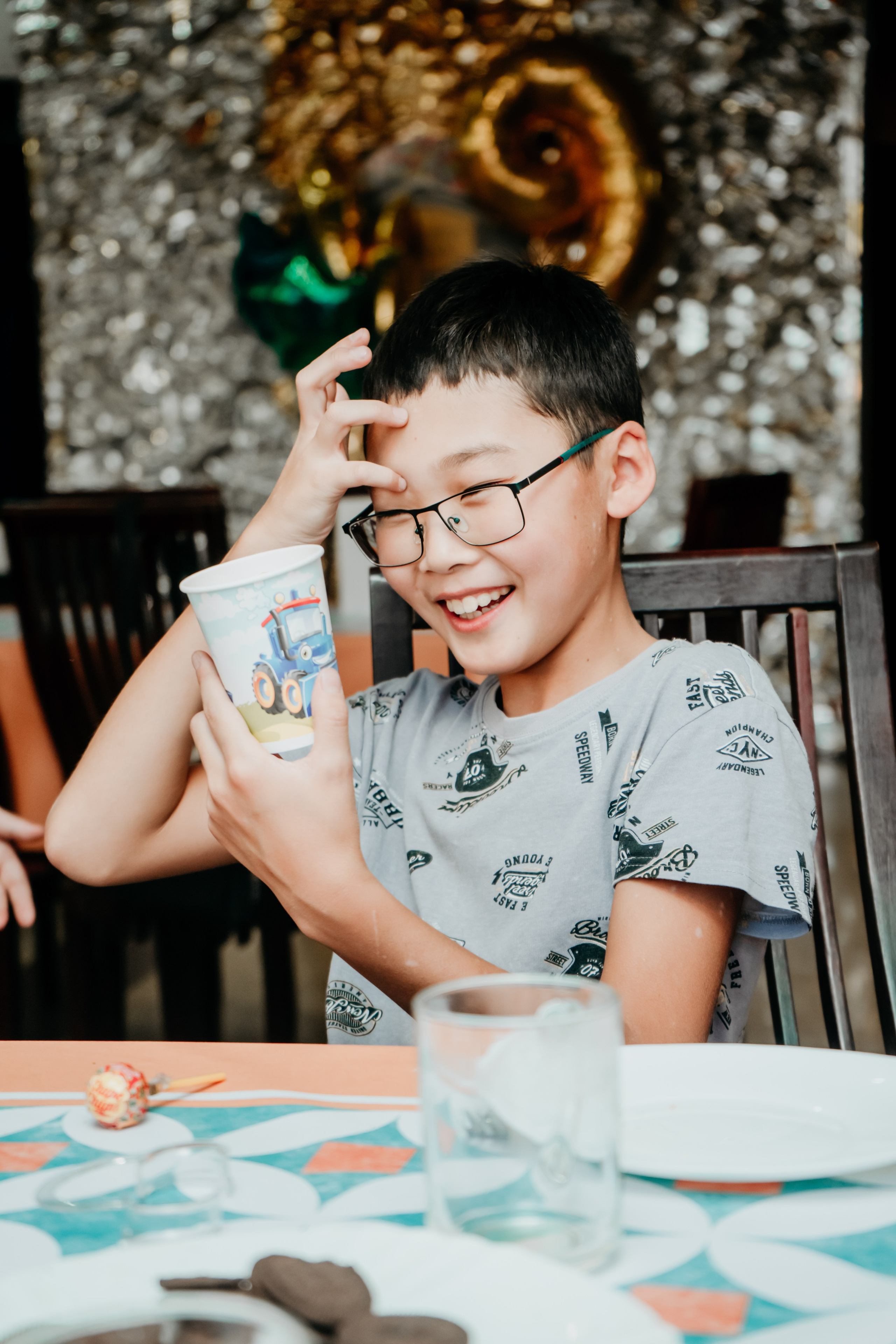 Детский фотограф в Улан-Удэ. сьемка утренников, школьных выпускных и детских праздников. Фотограф в Улан-Удэ. Свадебный фотограф в Улан-Удэ