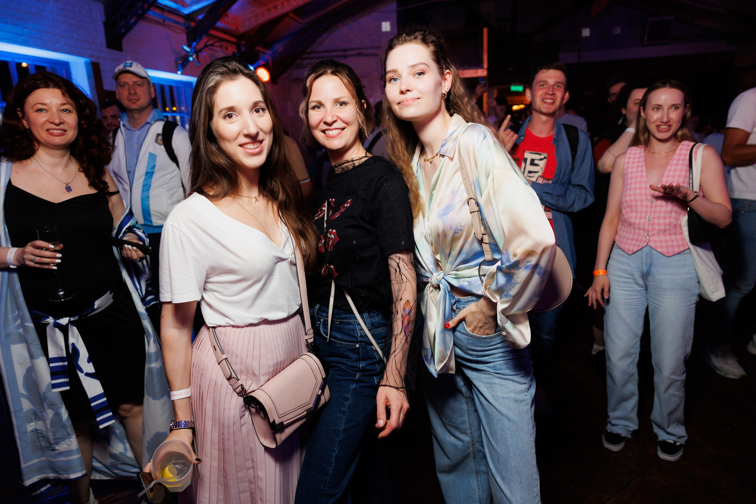 EVEREST VIBE good vibes only 16.08.2023. EVEREST PHOTO REPORT