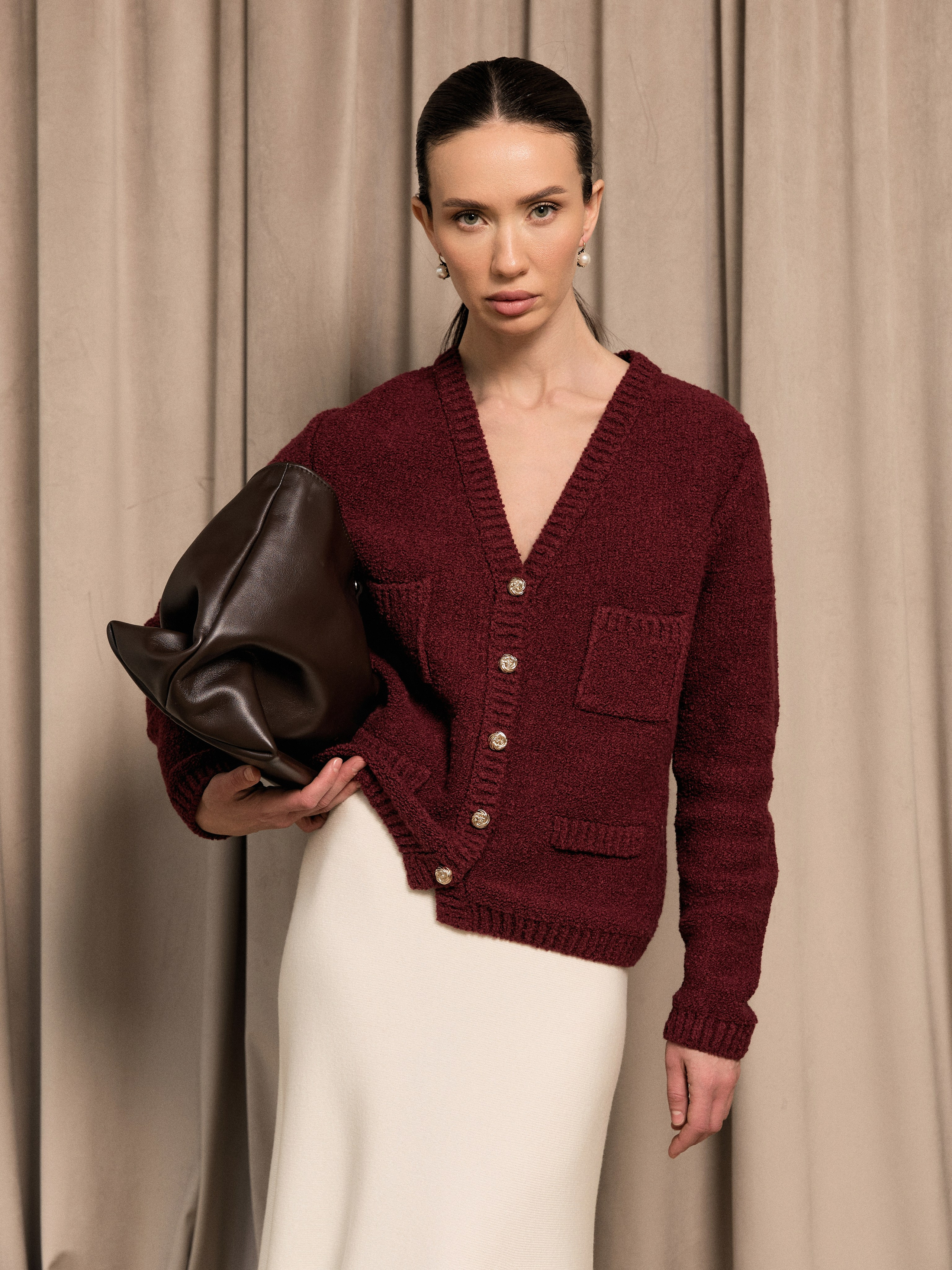 Red Cardigan. Фотограф в Москве и Сургуте Алла Лесовая. Снимаю каталог для брендов и индивидуальные портреты для людей