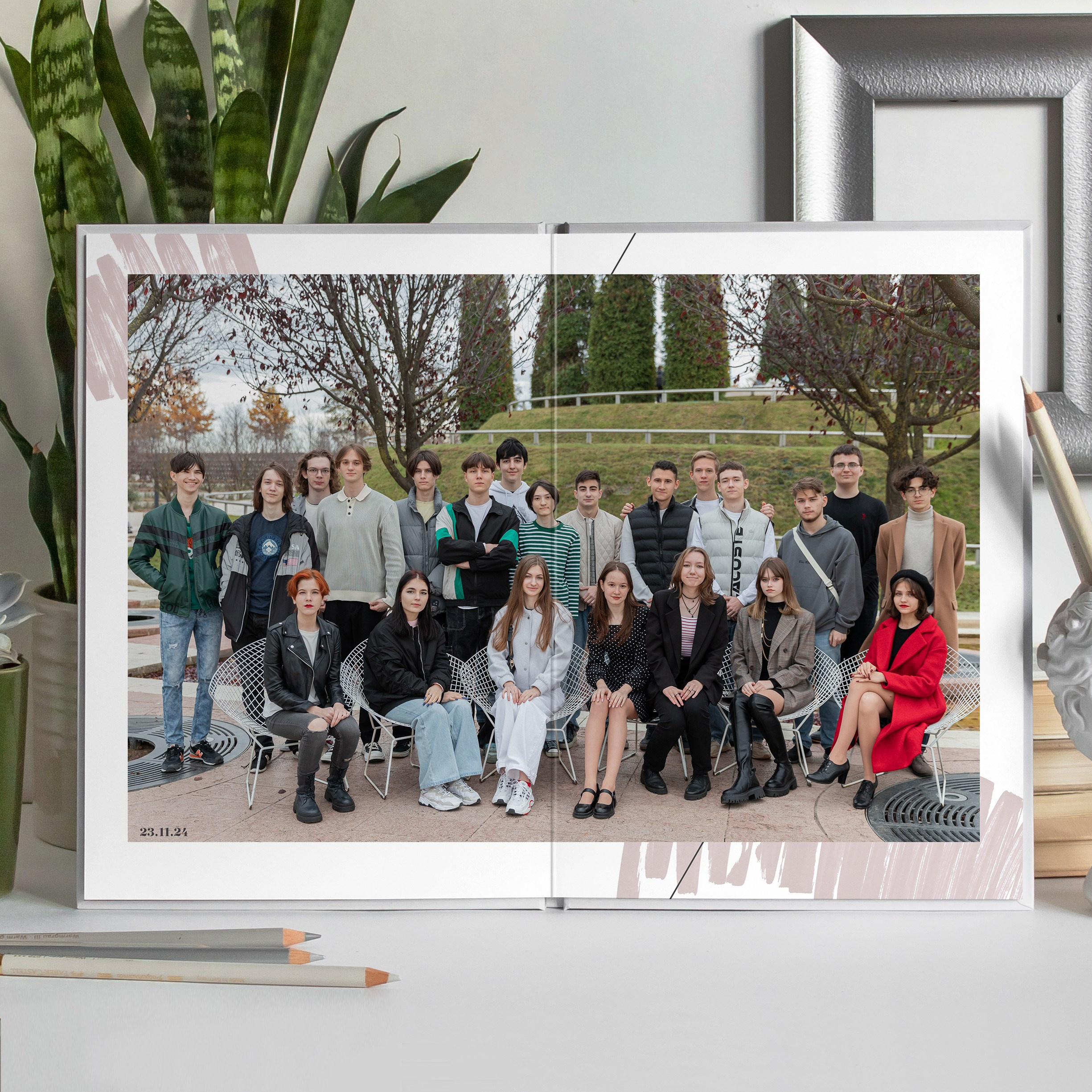 Альбом 9 -11 класса (5 разворотов). ФОТОГРАФ ВЫПУСКНЫХ АЛЬБОМОВ в Краснодаре Ворчик Татьяна