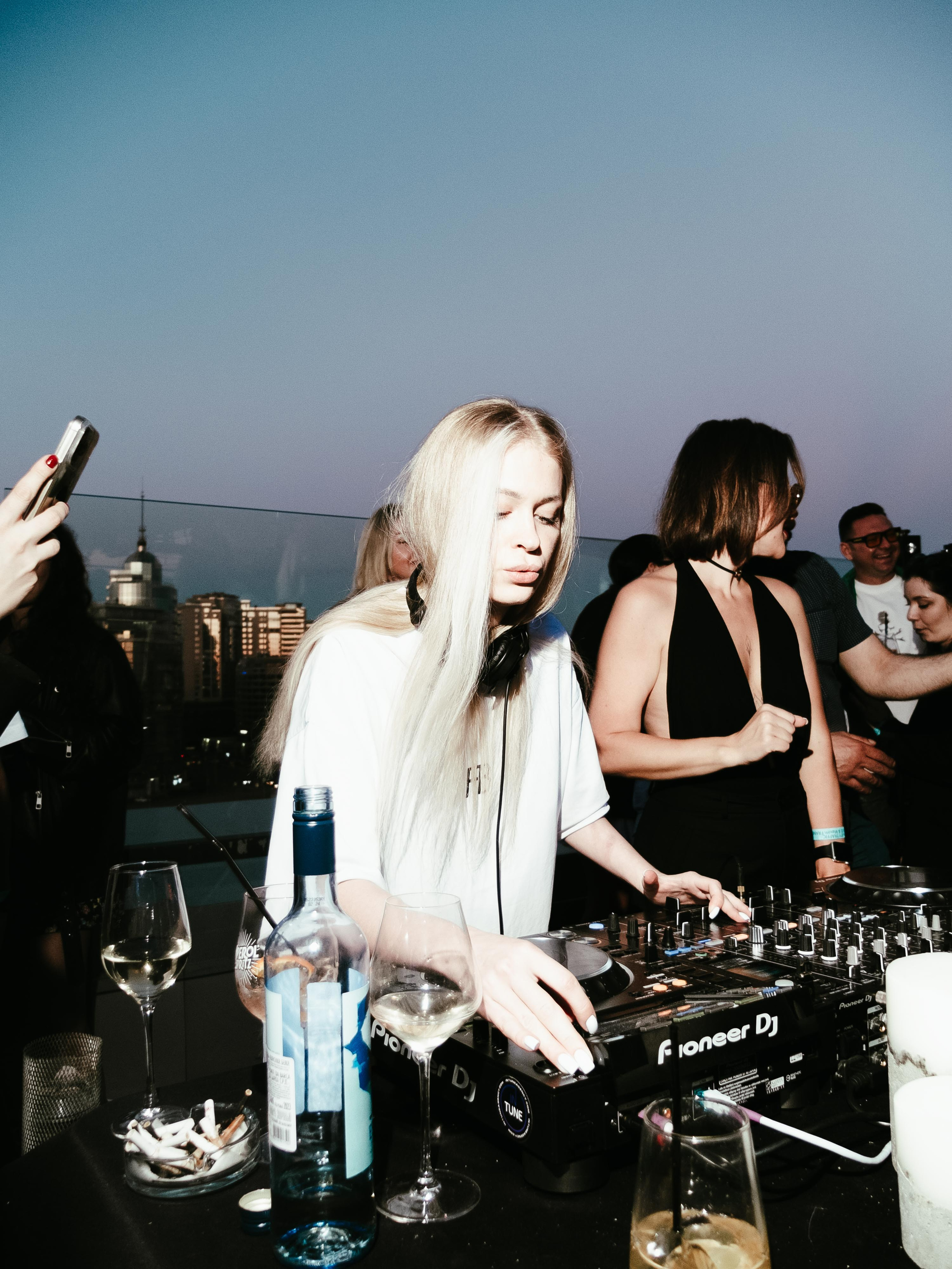 ROOF PLACE 18\05. Коммерческий Фотограф Виктор Фоменых