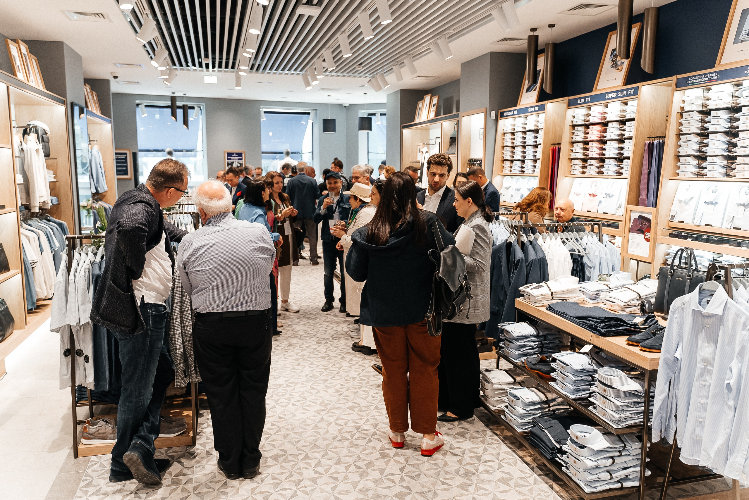 Henderson. Павел Краснов — Свадебный и репортажный фотограф в Москве