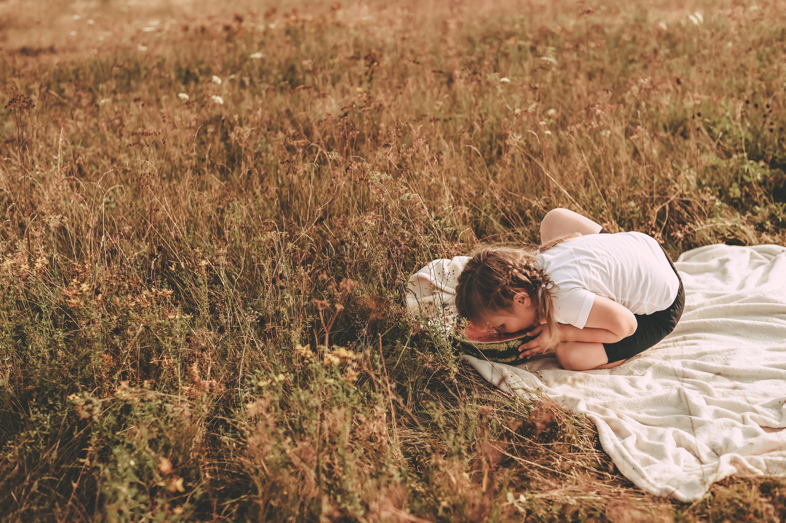 Детская фотосессия летом. Фотограф о любви в Перми Елена Кузовлева