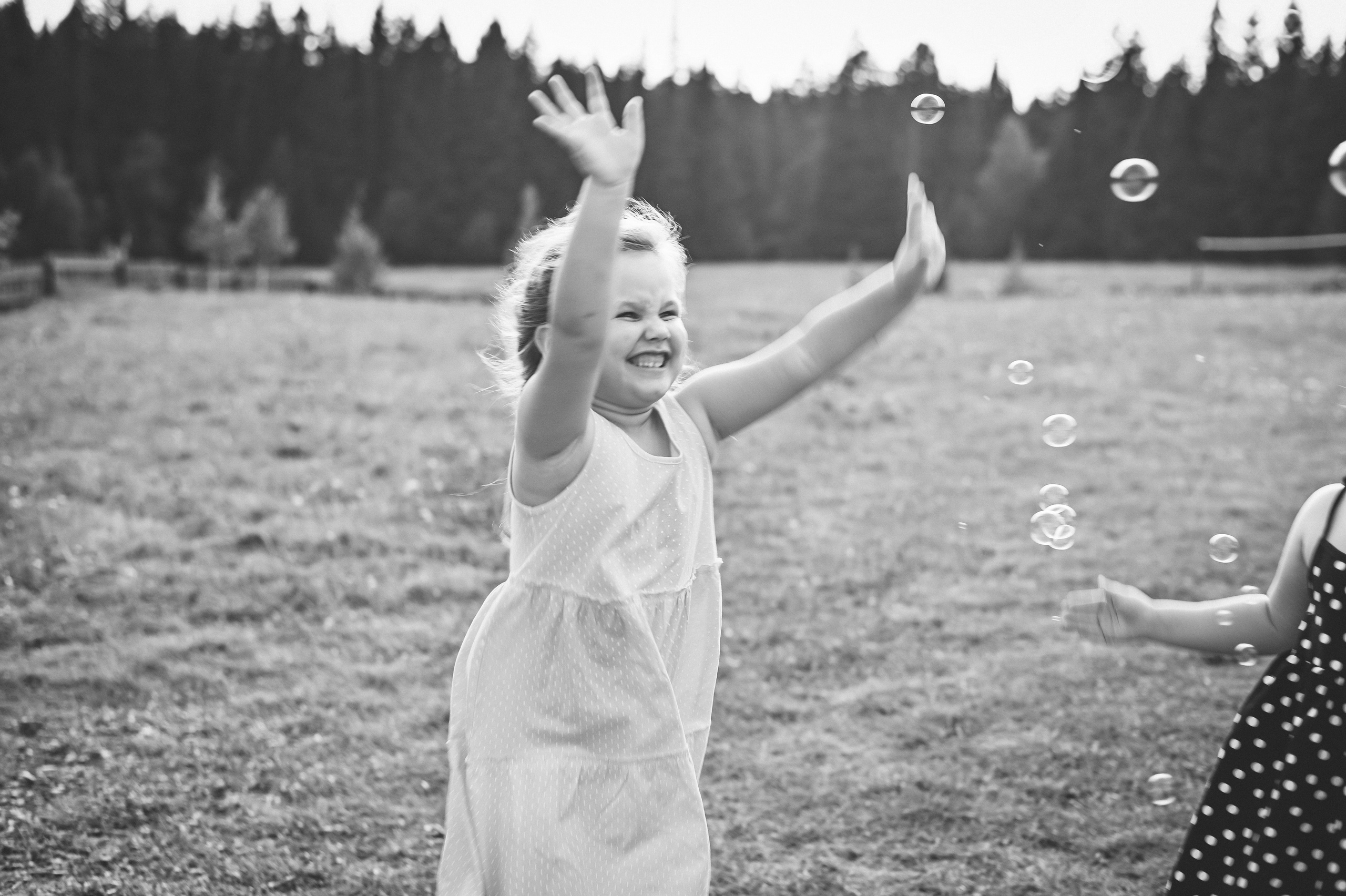 Детская фотосессия летом. Фотограф о любви в Перми Елена Кузовлева