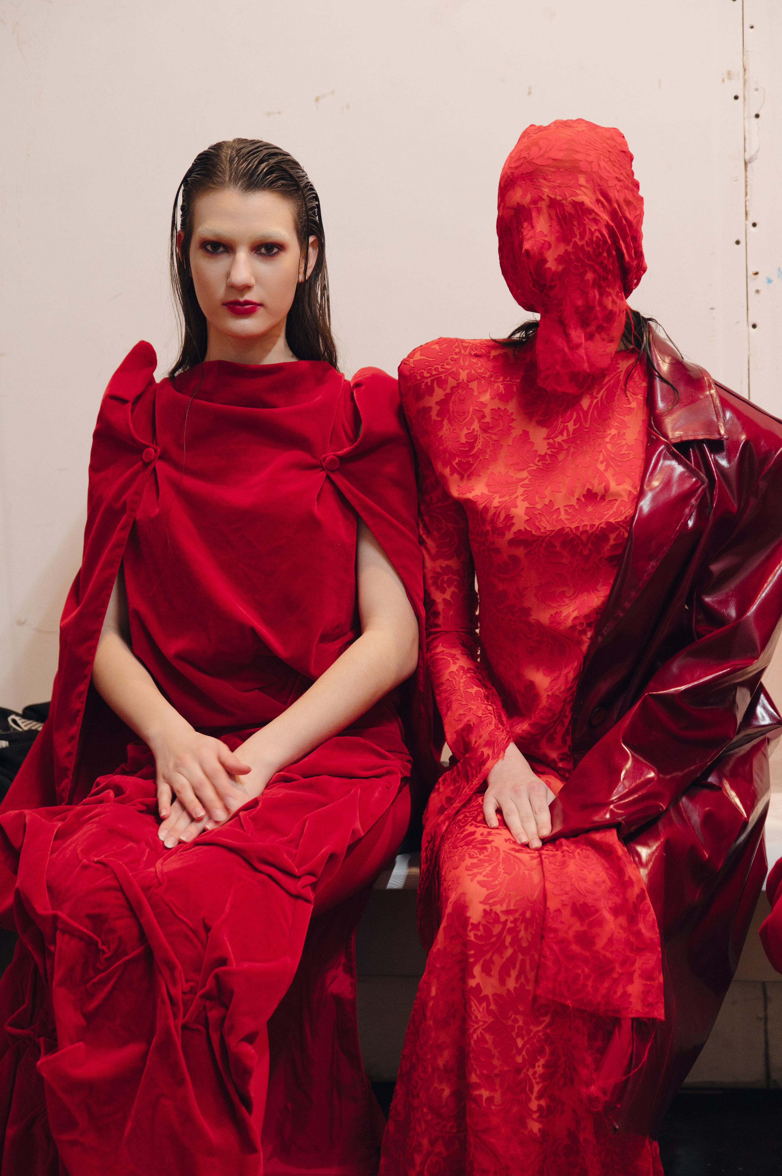 Бекстейдж показа «Новые Имена» собака.ru|ДЛТ. Портретный и репортажный фотограф в Санкт-Петербурге