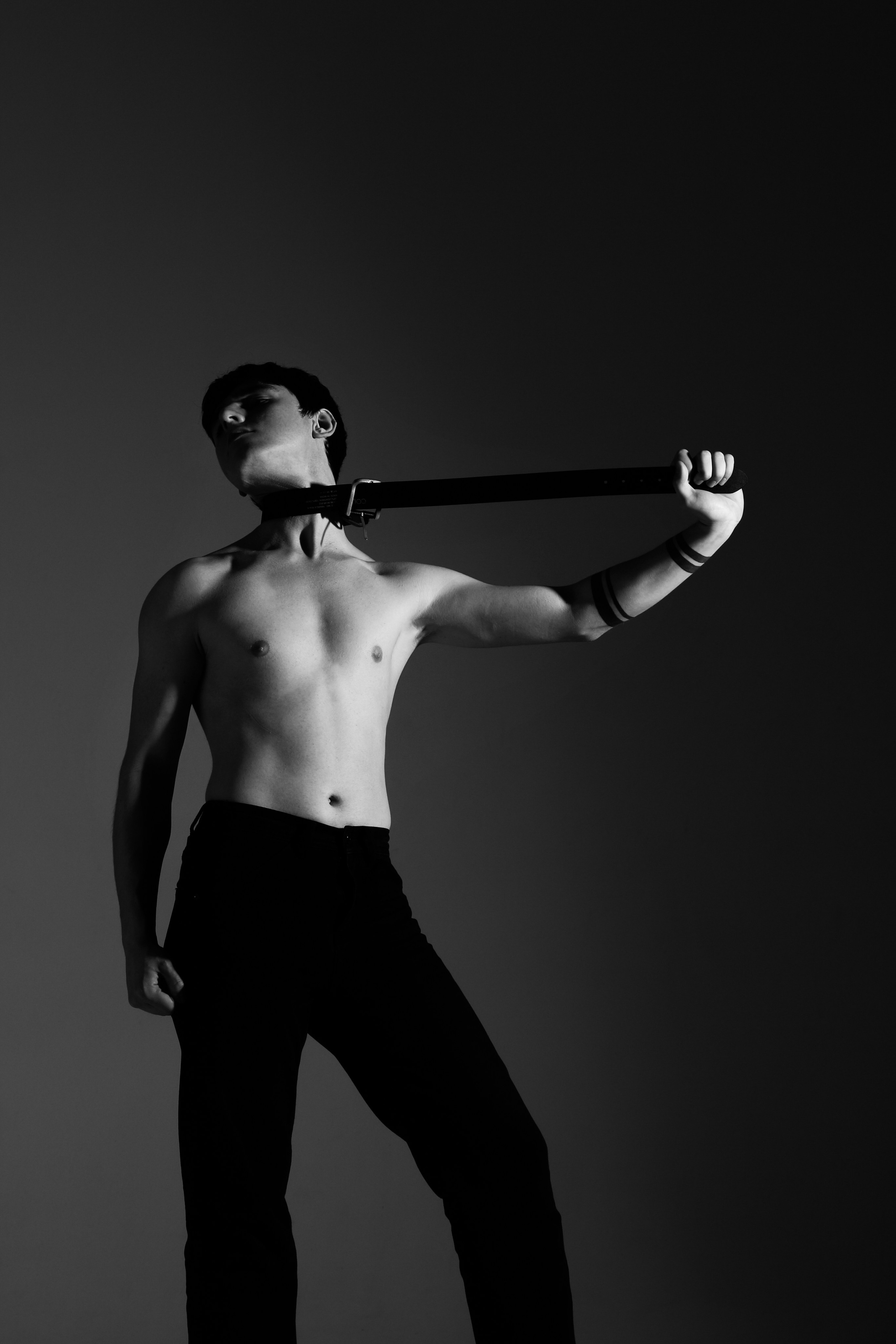 Белое и черное. Алиса Томшина — Фотограф / Видеограф