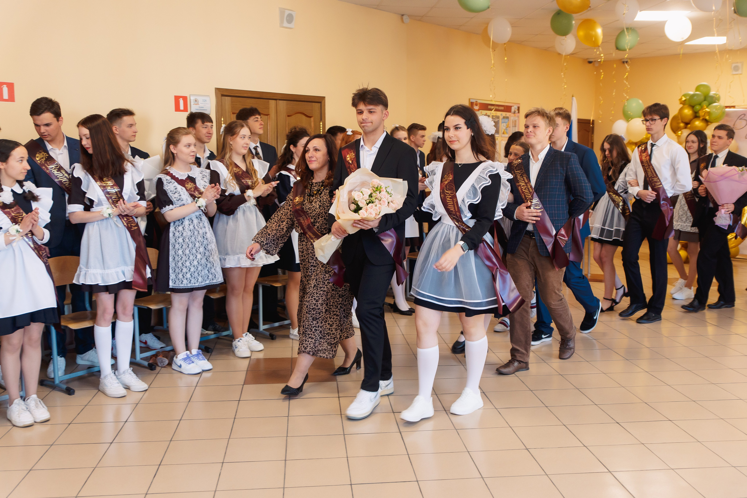Последний звонок. Фотограф в Кронштадте и Санкт-Петербурге Анастасия Коваленко